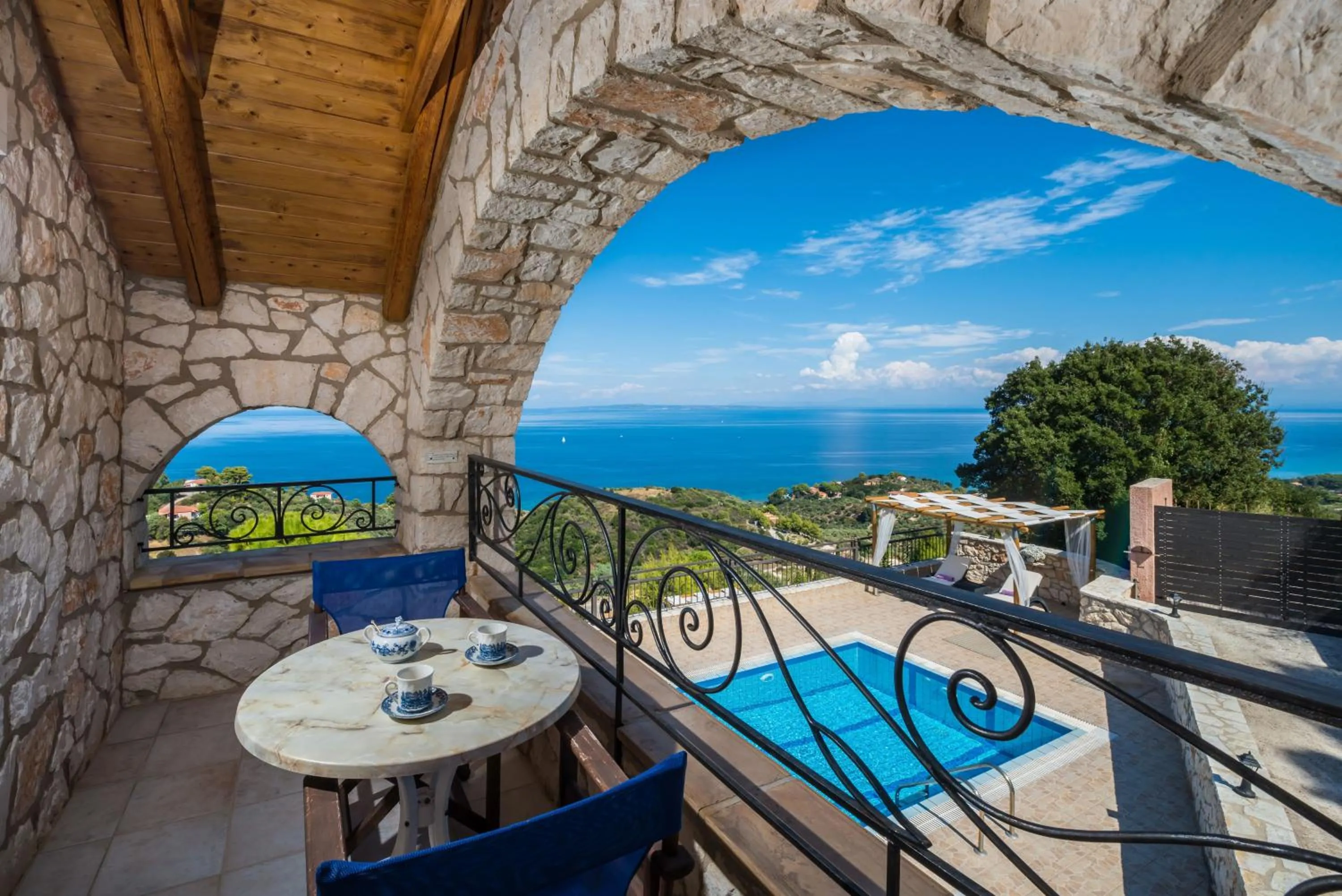 Balcony/Terrace in Villa Socrates