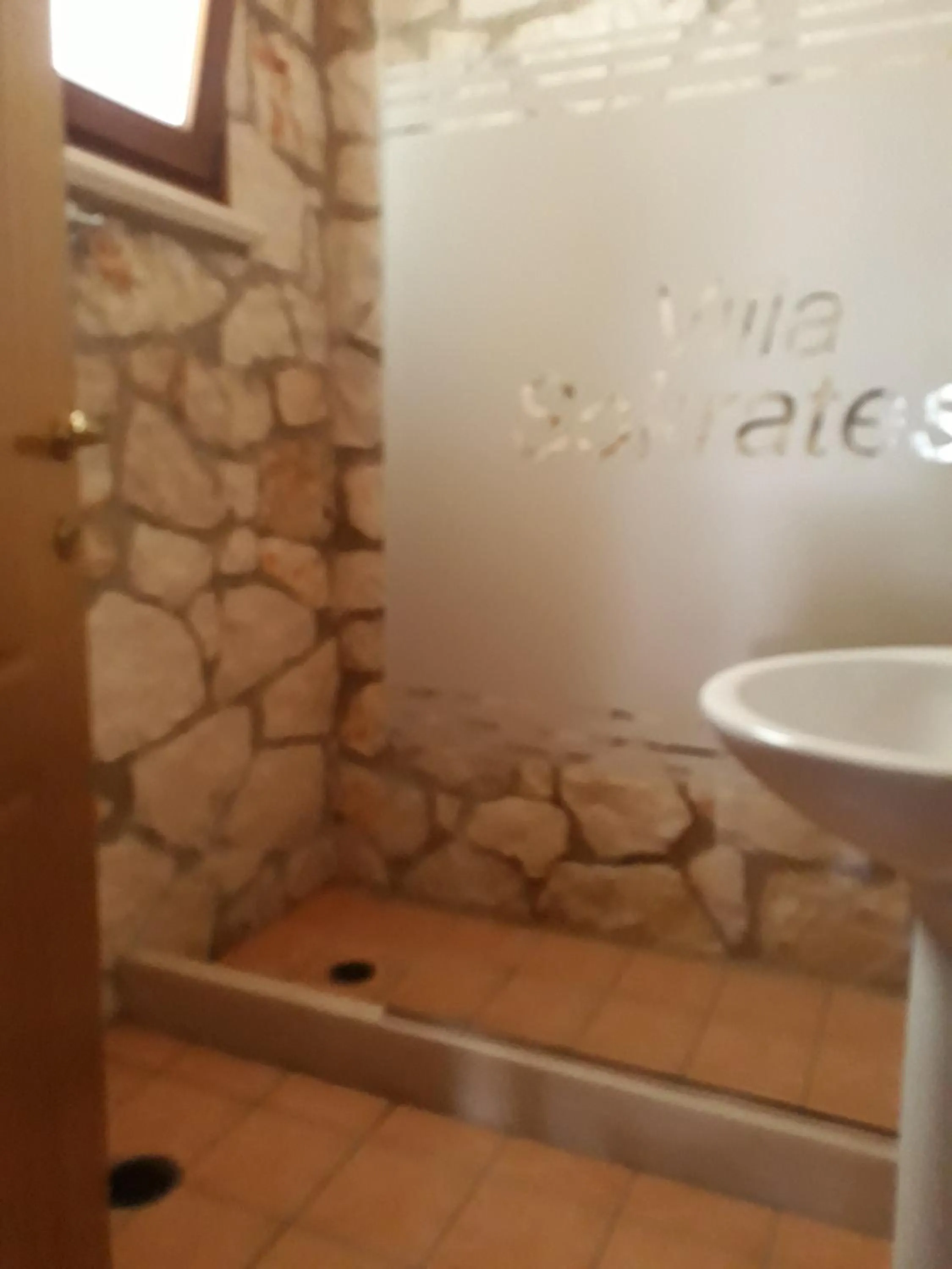 Shower in Villa Socrates