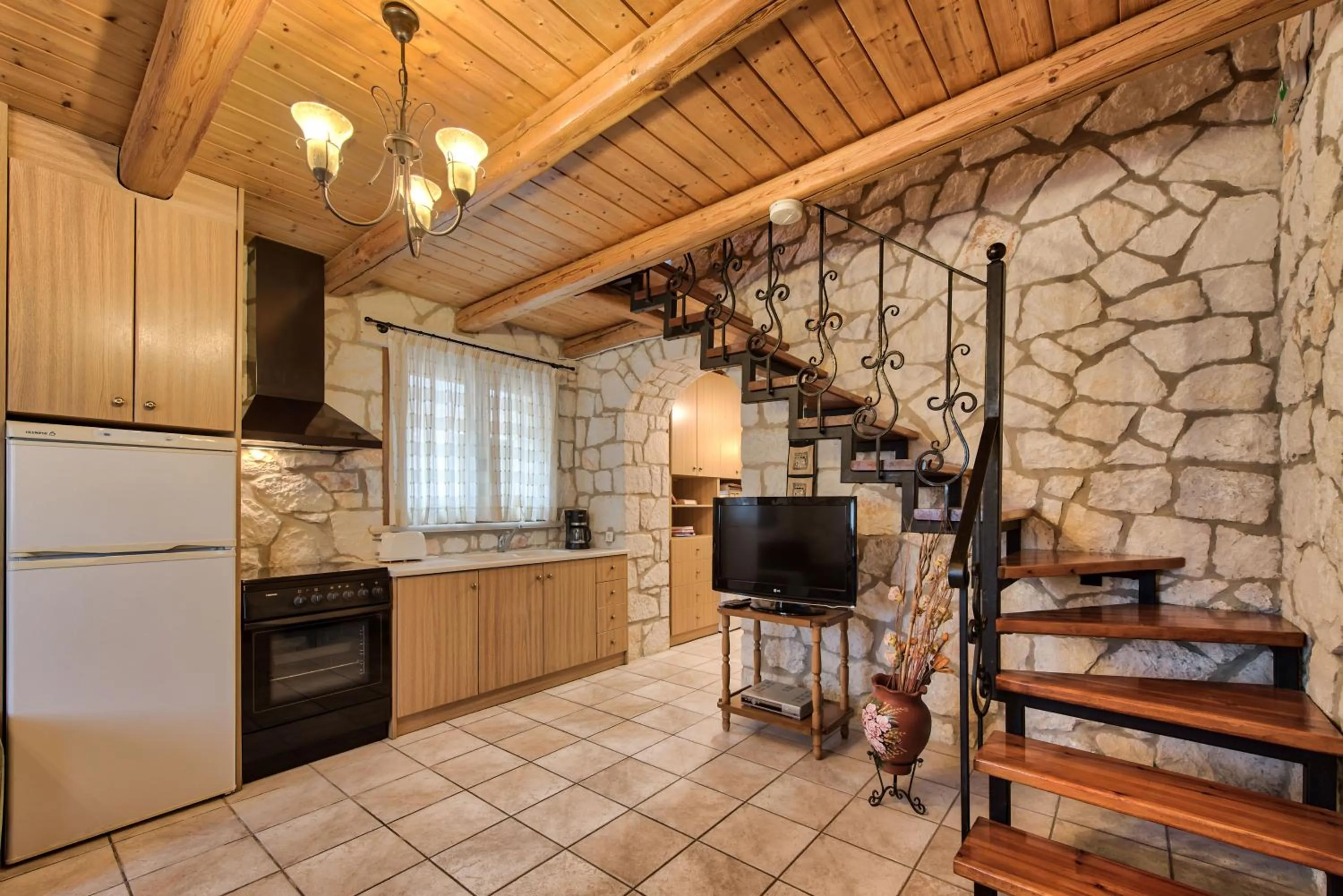 Kitchen or kitchenette in Villa Socrates