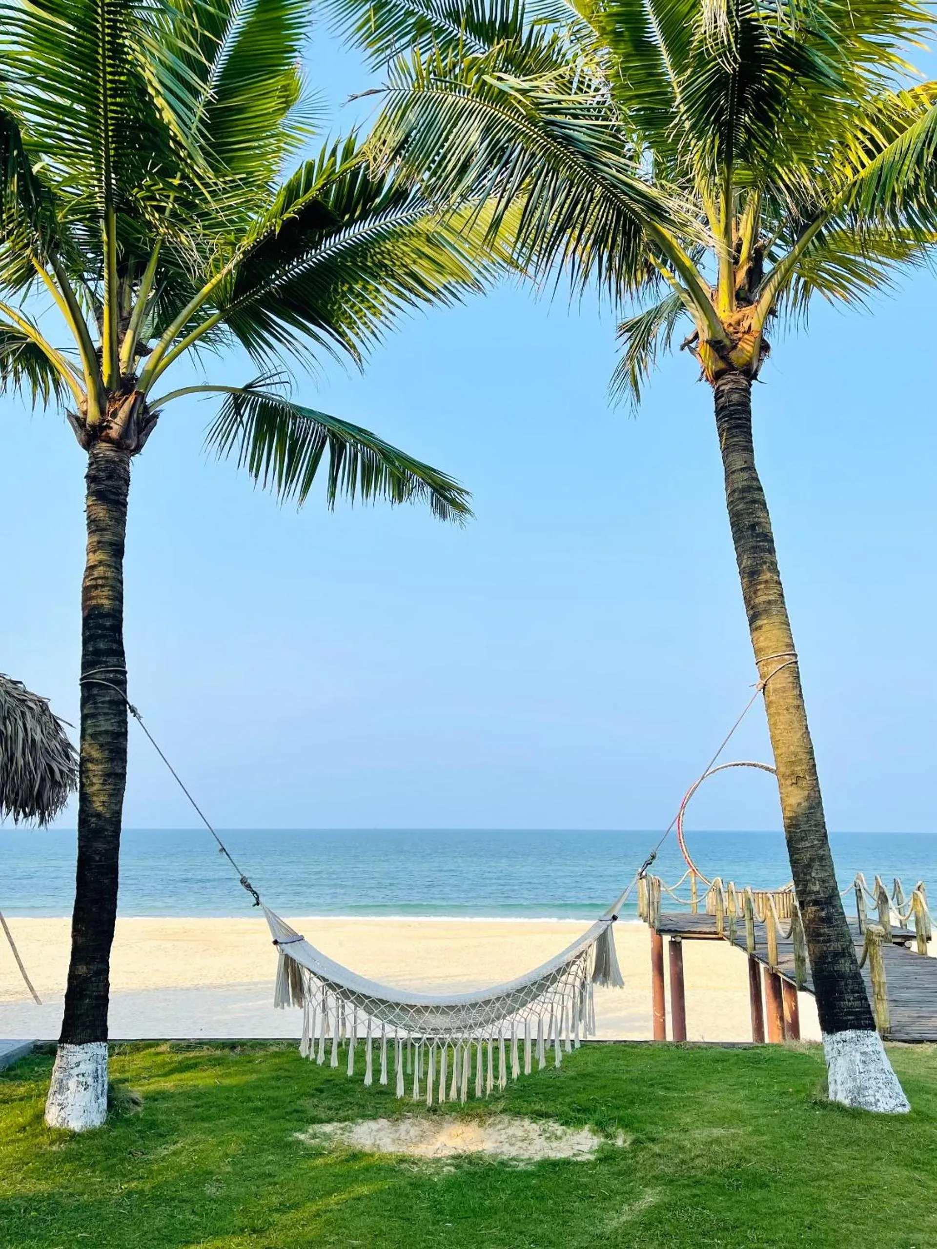 Beach in Gold Coast Hotel Resort & Spa
