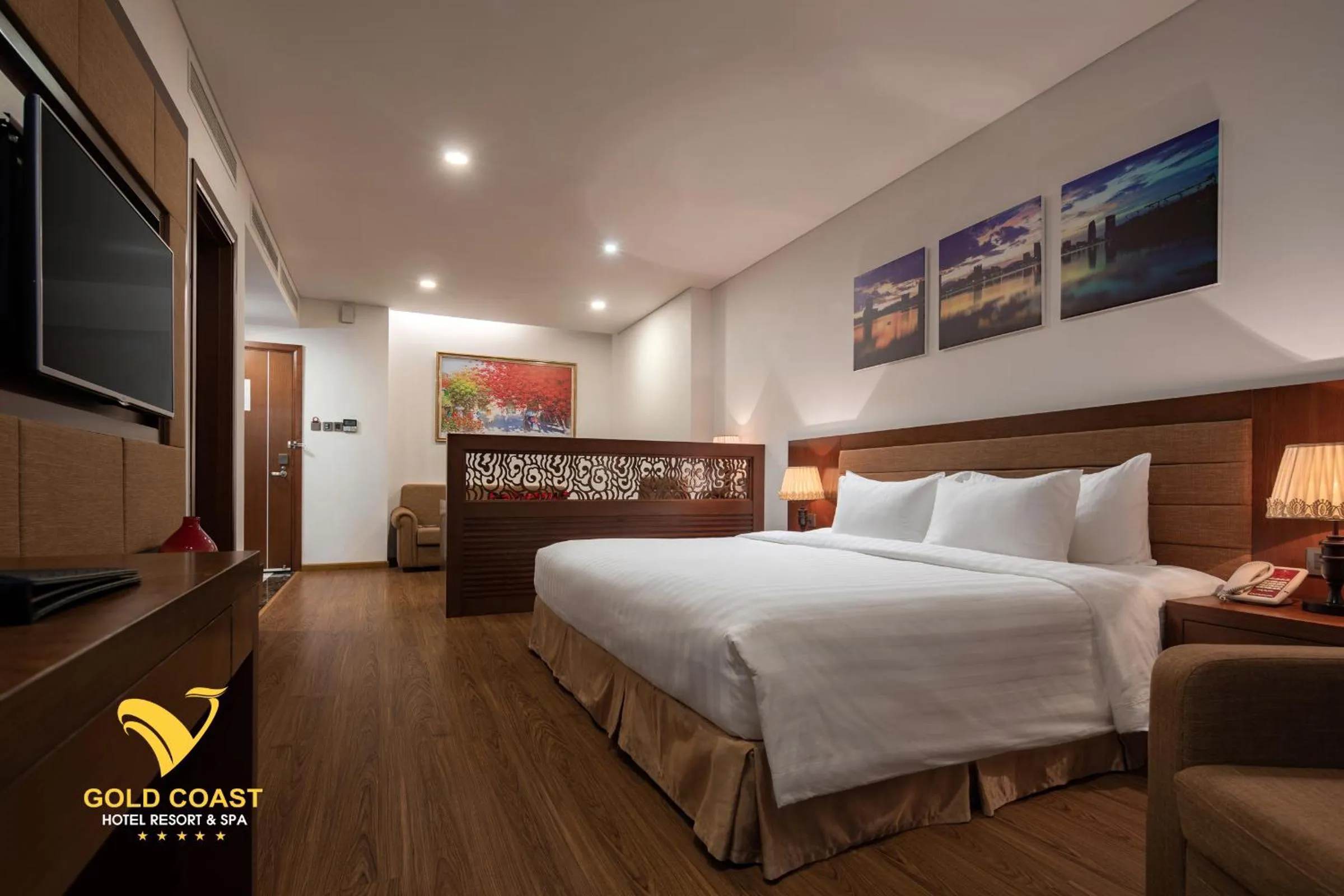 Bed in Gold Coast Hotel Resort & Spa