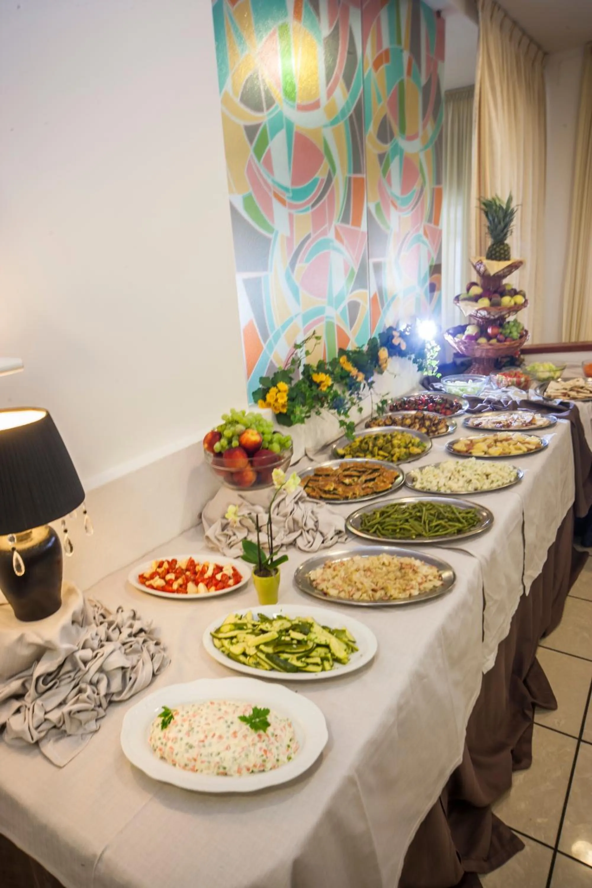 Meals in Hotel Taormina