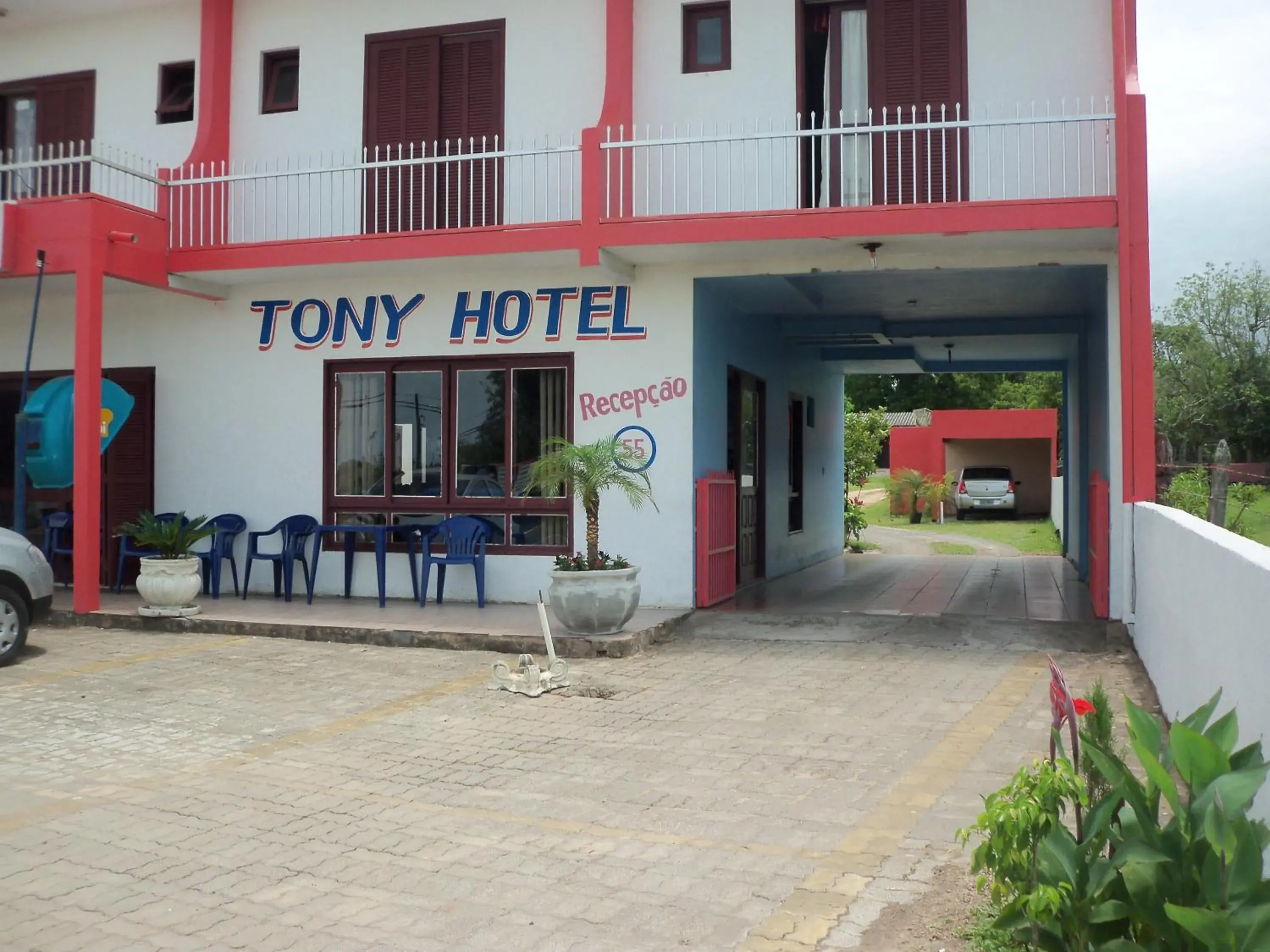 Tony Hotel Tony Hotel