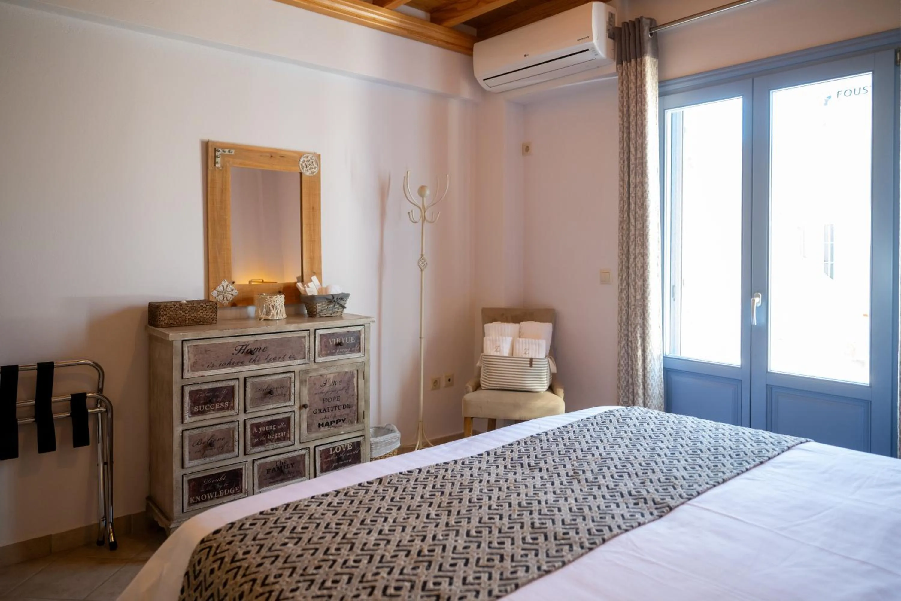 Bed in Modus Vivendi Villas