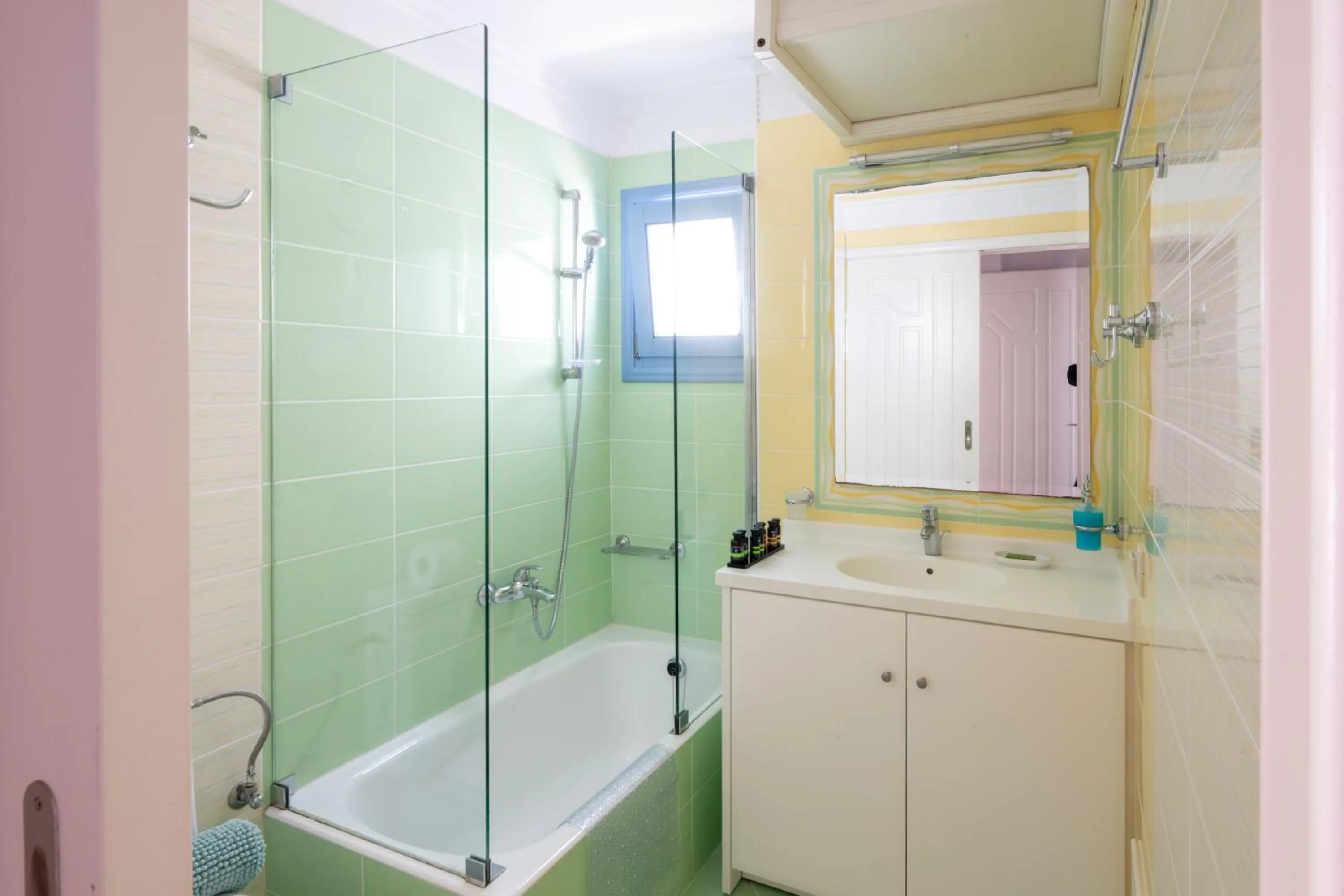 Shower in Modus Vivendi Villas