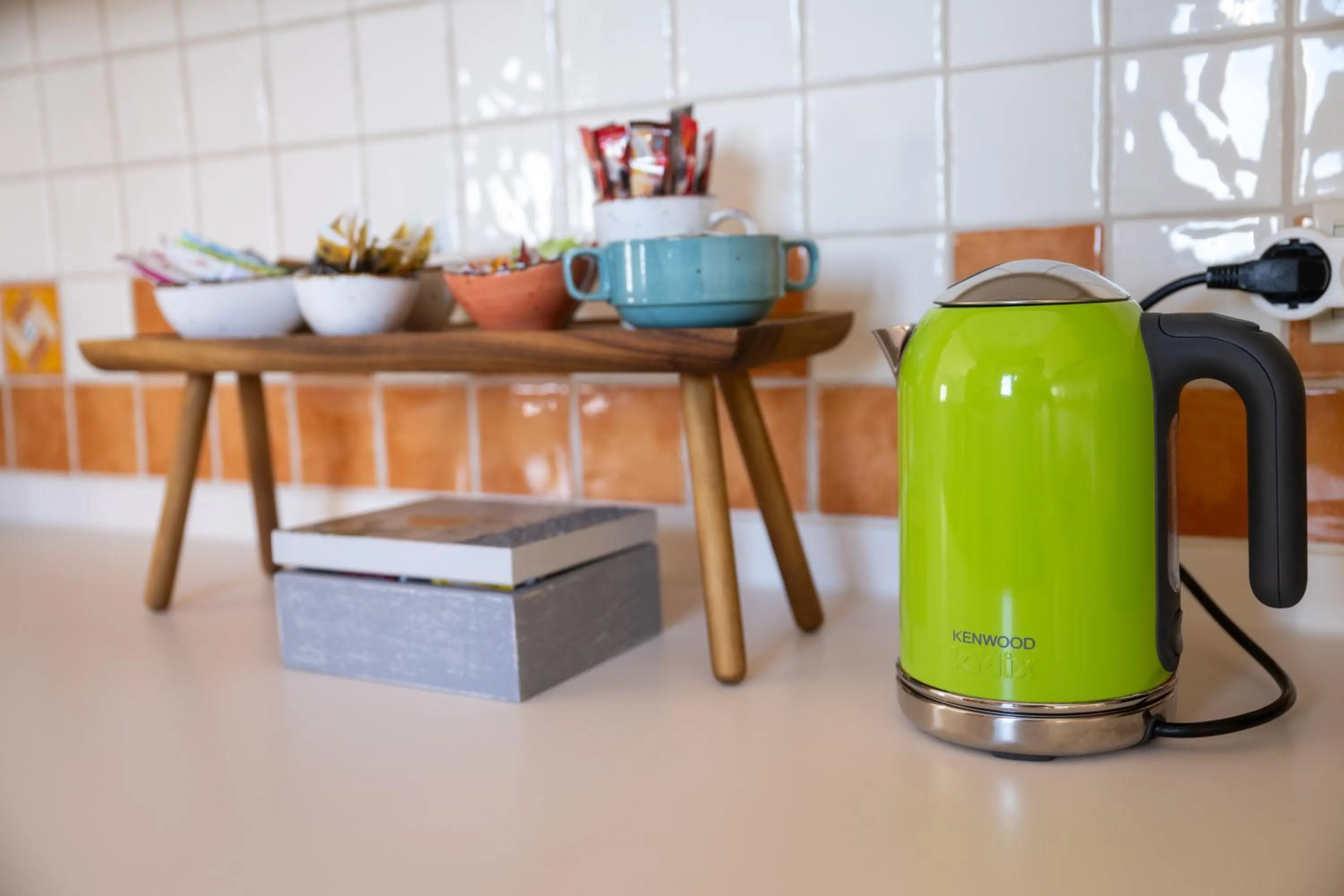 Coffee/tea facilities in Modus Vivendi Villas