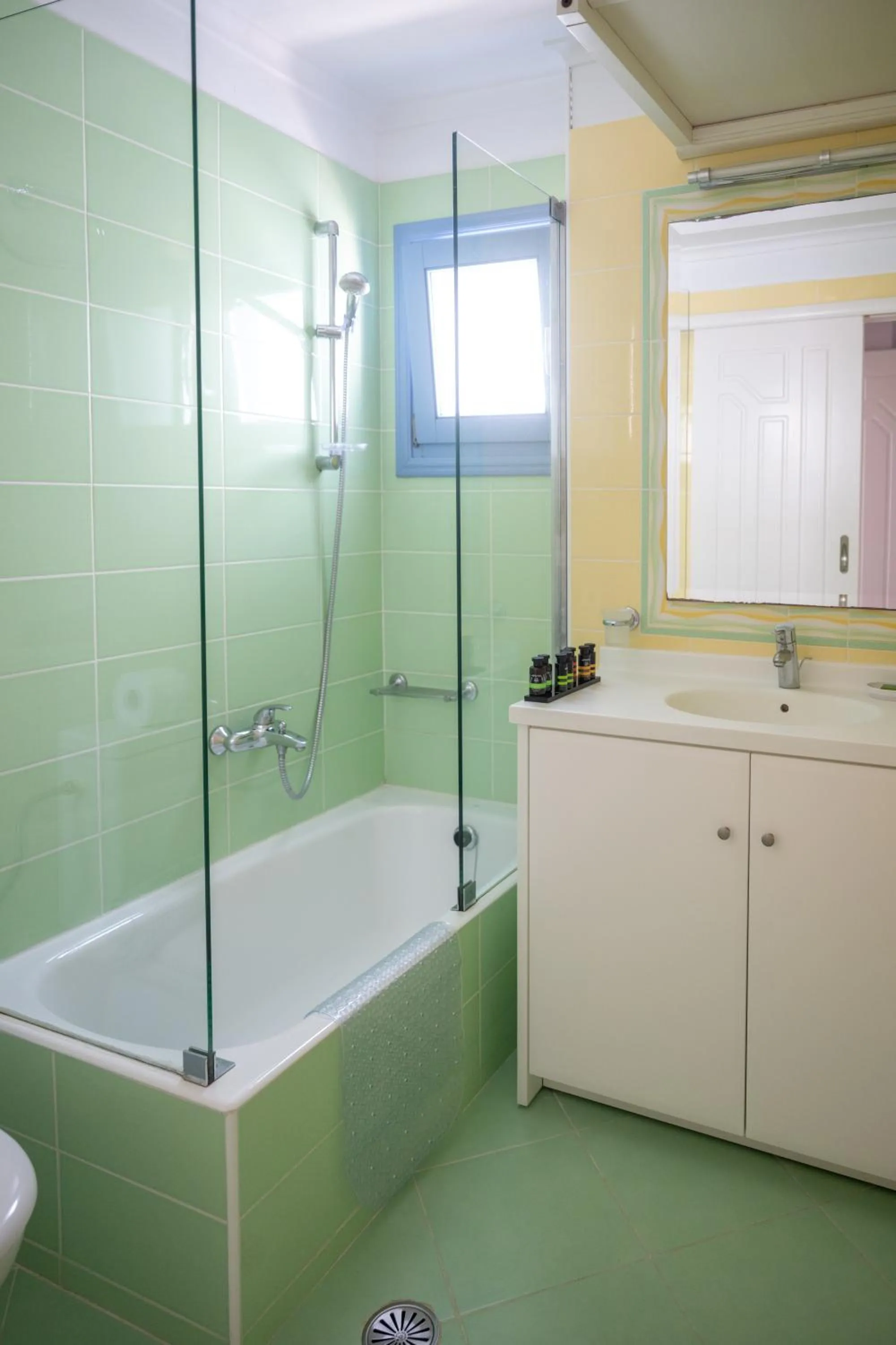 Shower in Modus Vivendi Villas