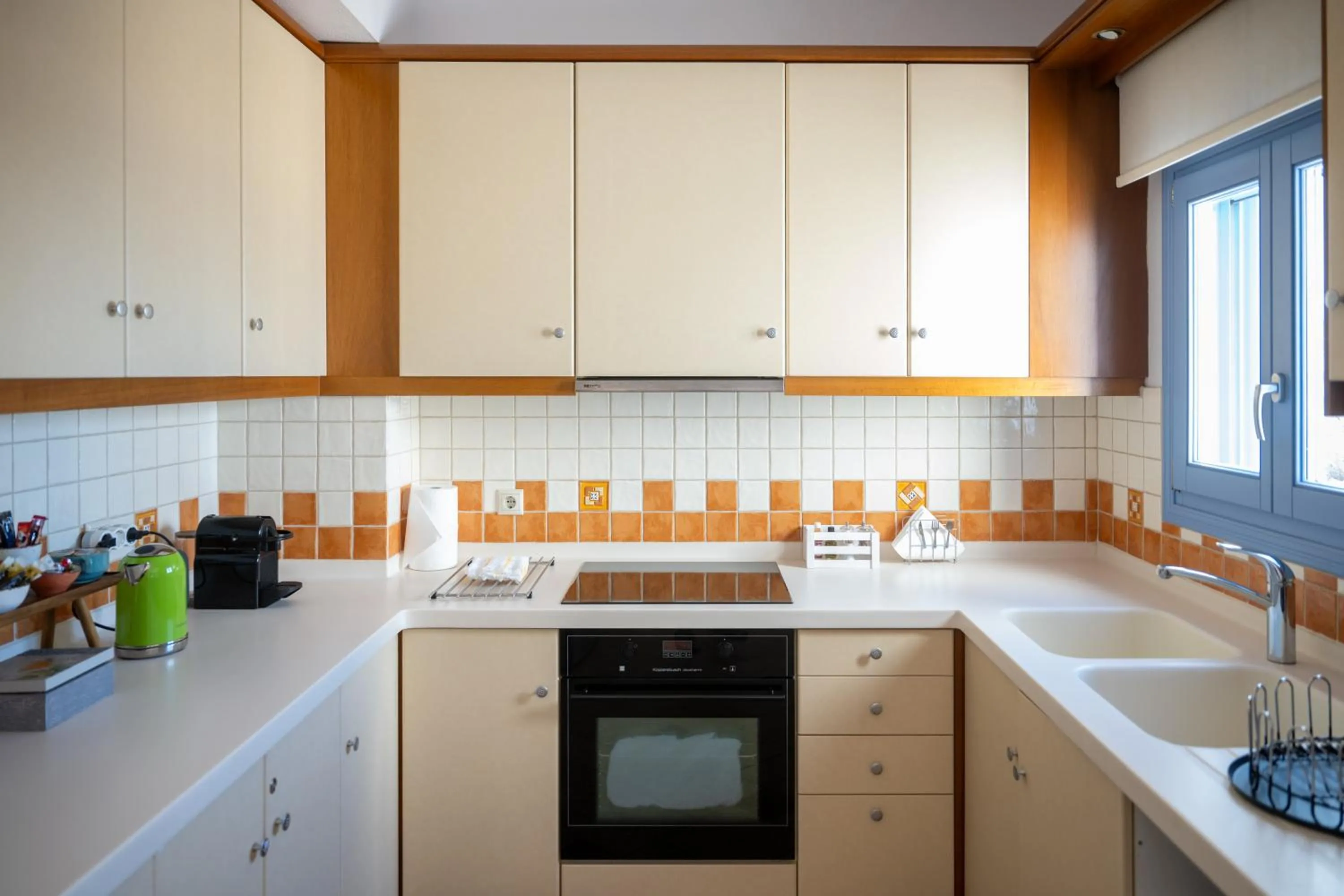 Coffee/tea facilities in Modus Vivendi Villas
