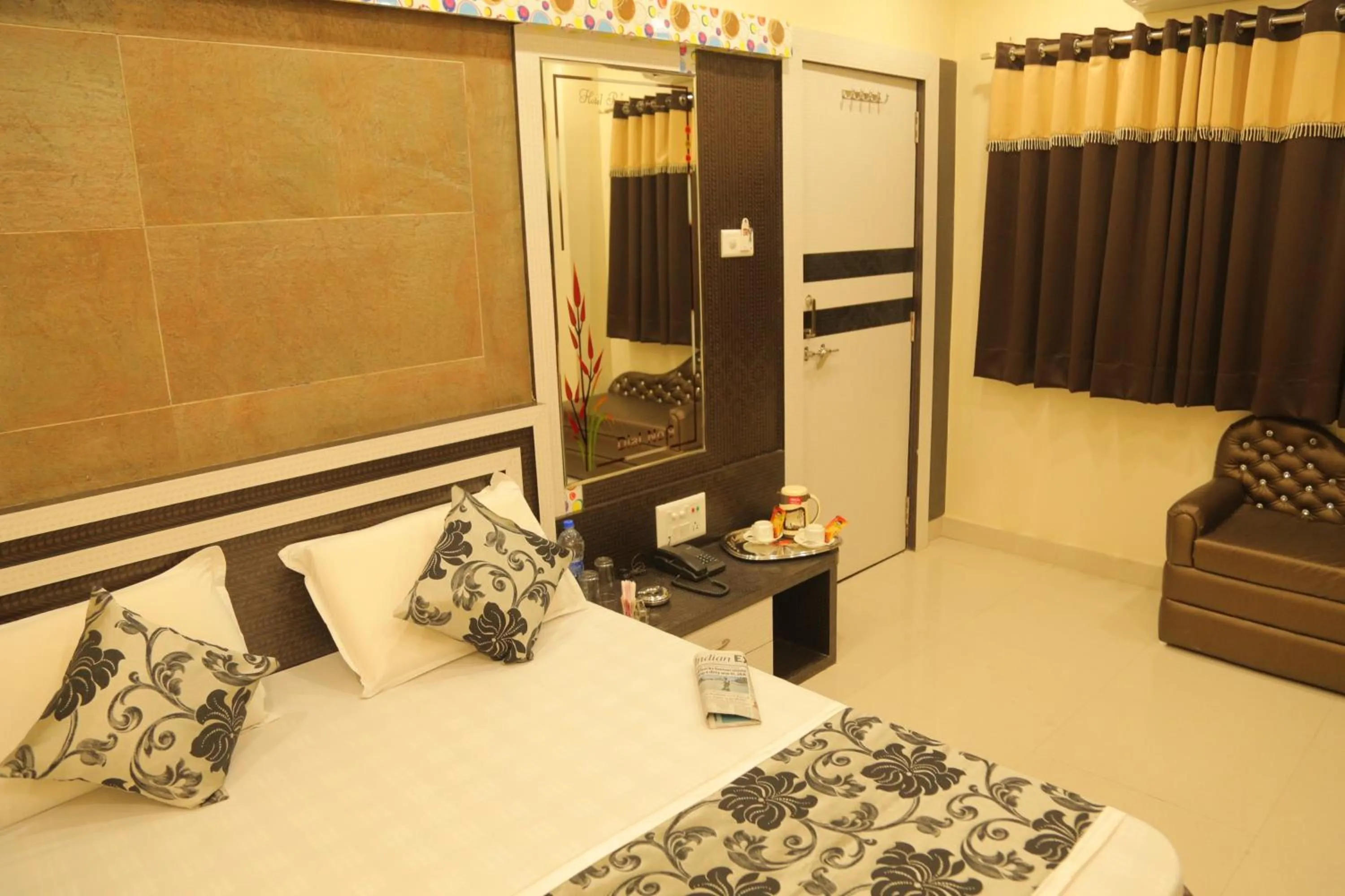 Bedroom, Bed in Hotel Royal Ajmer