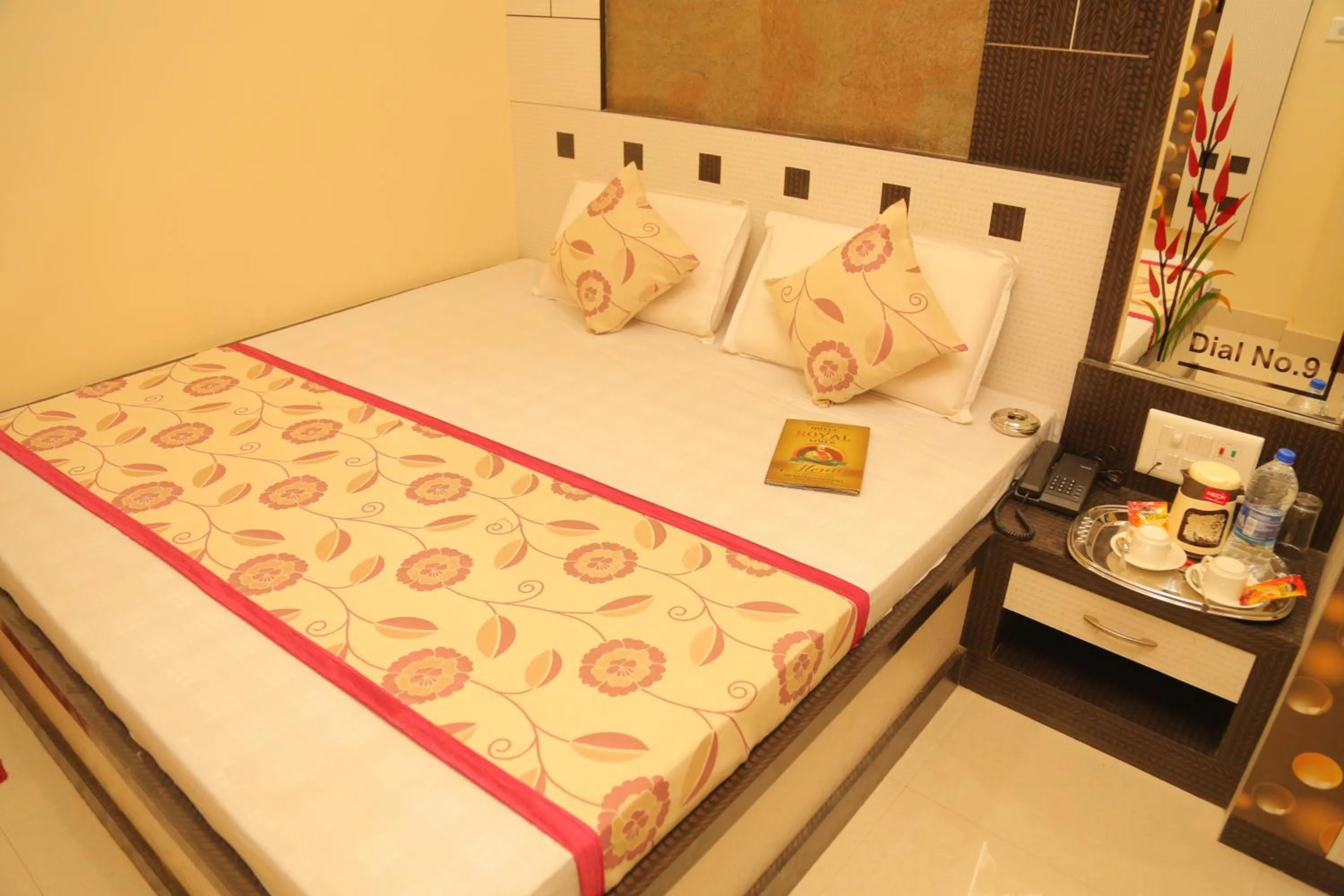 Bed in Hotel Royal Ajmer