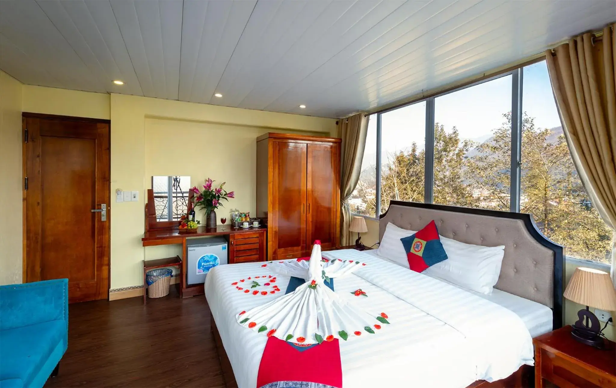 Bedroom, Bed in Sapa Hidden Gem Hotel & Spa Bedroom, Bed in Sapa Hidden Gem Hotel & Spa