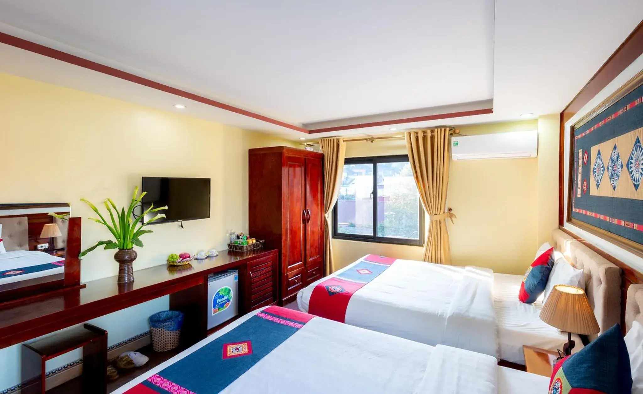 Bed in Sapa Hidden Gem Hotel & Spa Bed in Sapa Hidden Gem Hotel & Spa