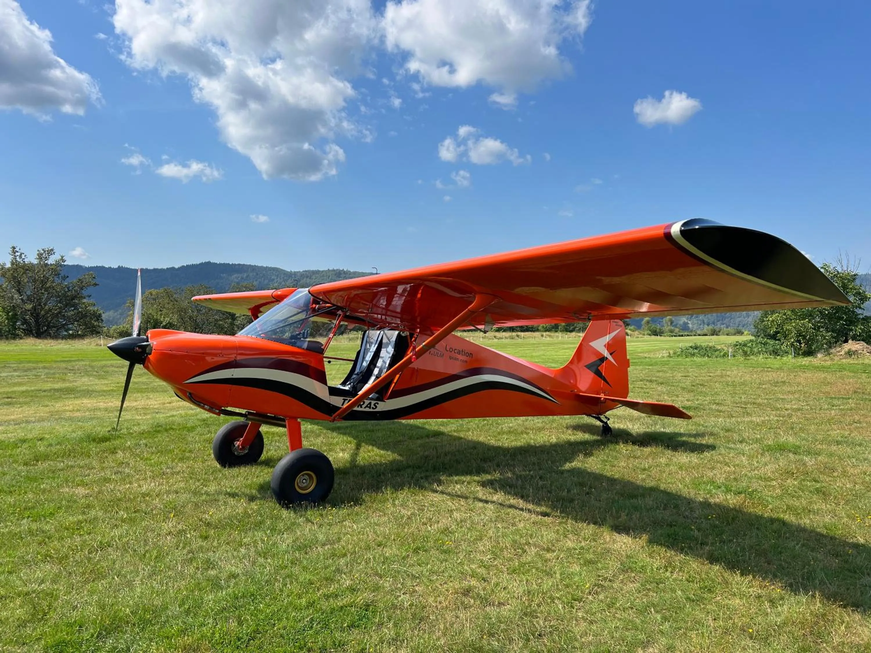 LOGIS HÔTEL, CHALETS et RESTAURANT LES CHATELMINÉS