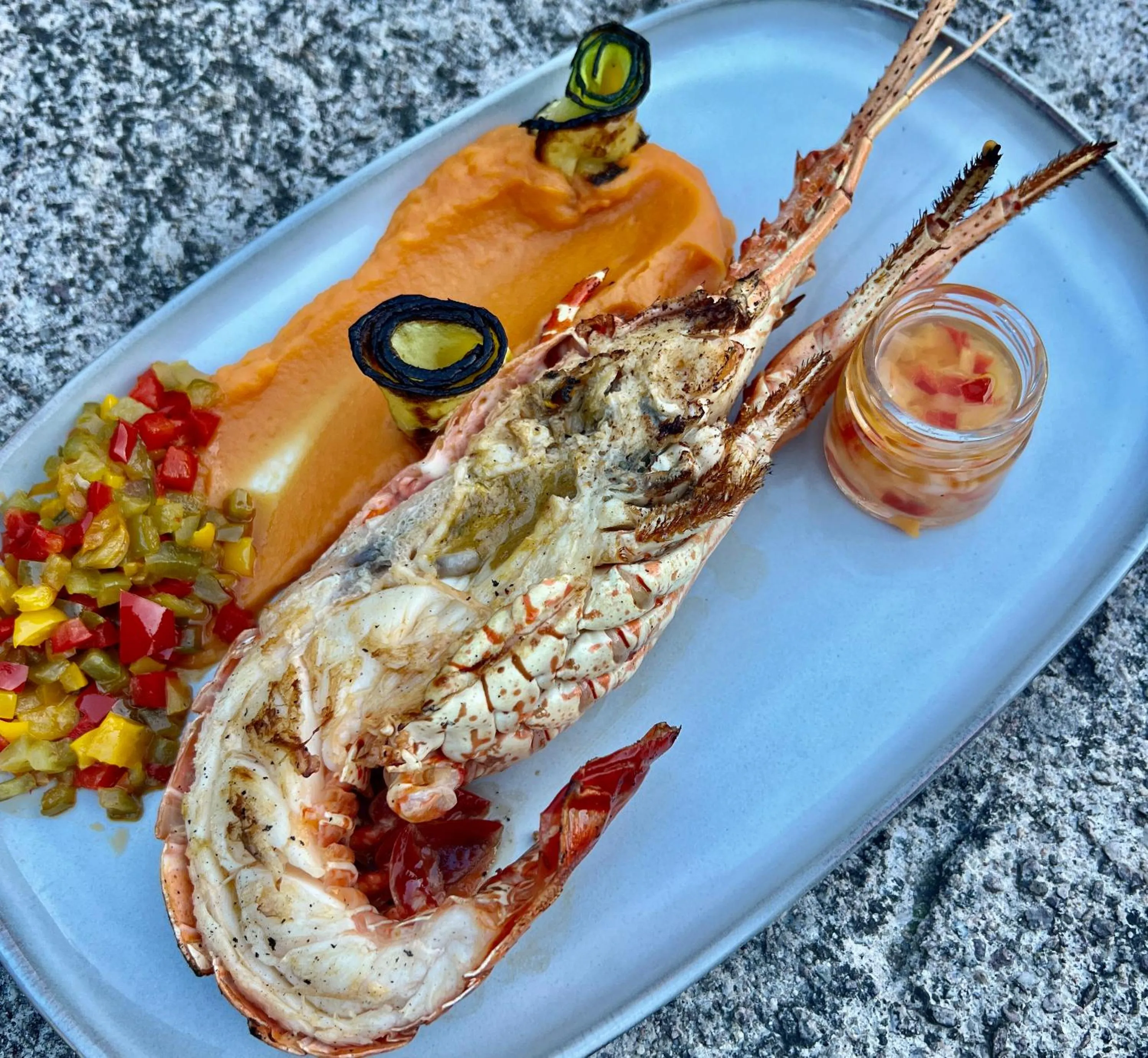 Restaurant/places to eat in LOGIS HÔTEL, CHALETS et RESTAURANT LES CHATELMINÉS