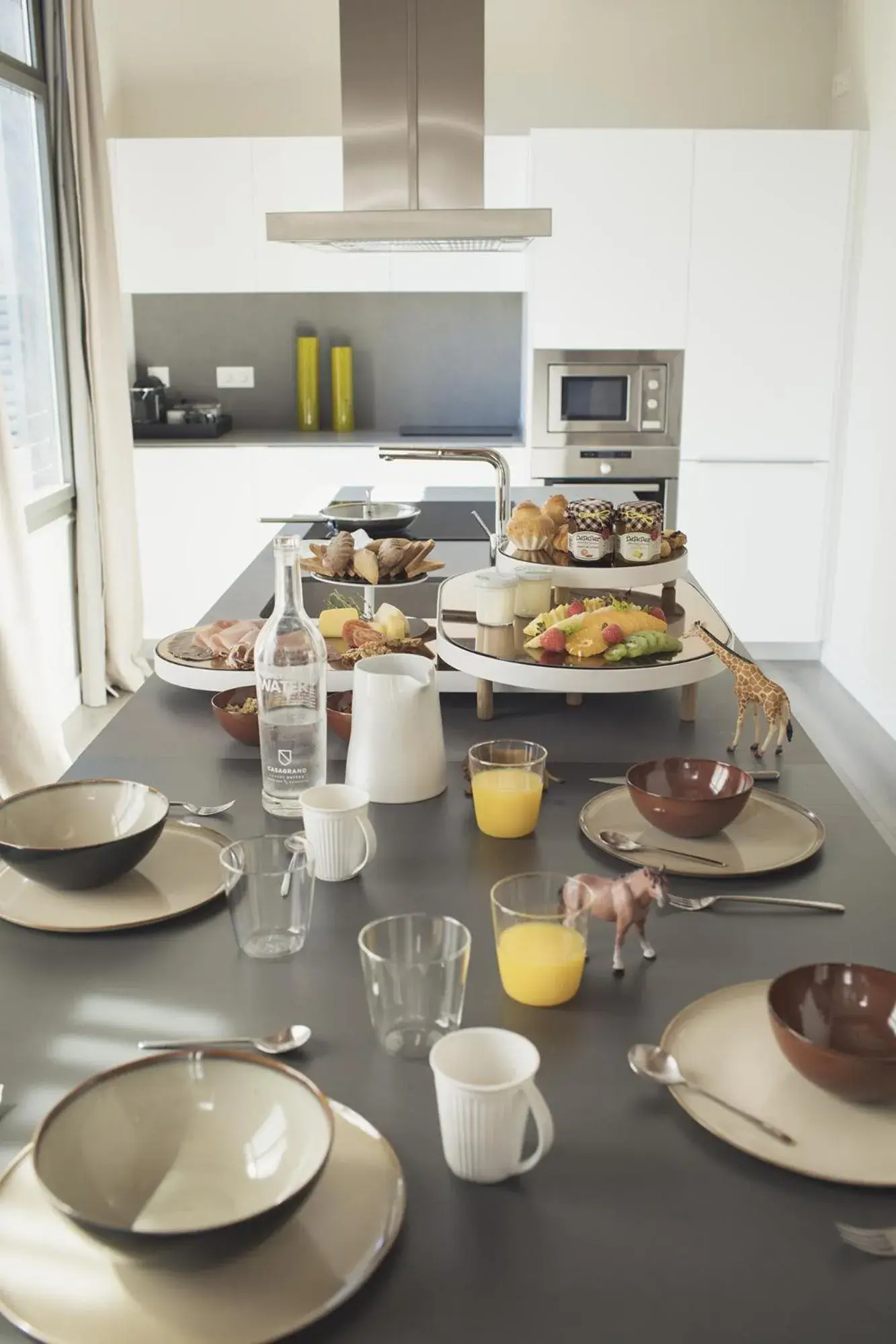 Breakfast in Casagrand Luxury Apartments Barcelona Breakfast in Casagrand Luxury Apartments Barcelona