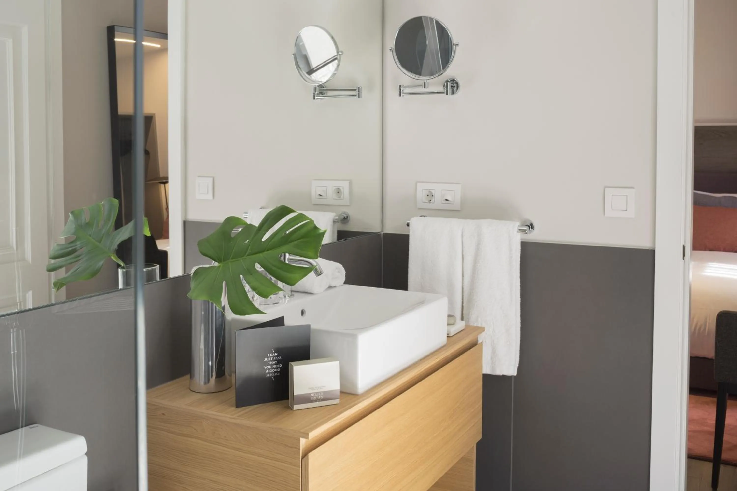 Toilet in Casagrand Luxury Apartments Barcelona