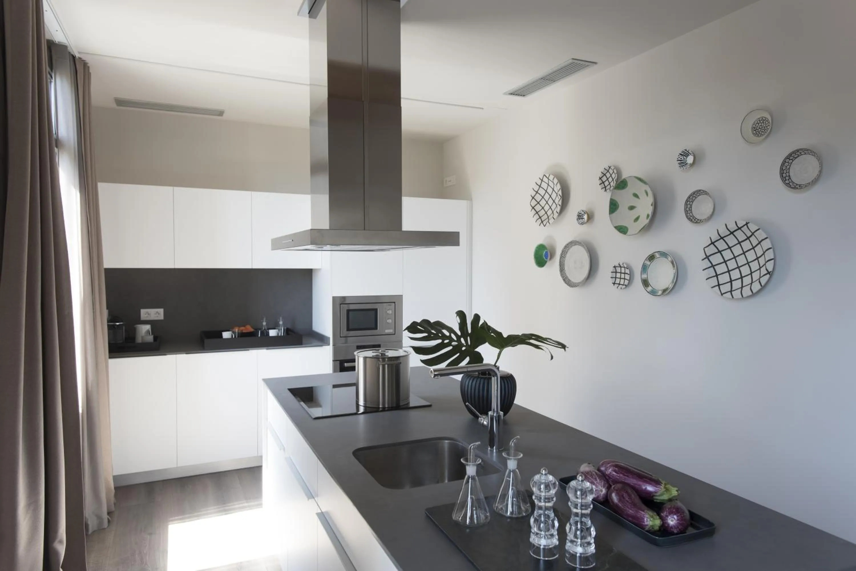 Kitchen or kitchenette in Casagrand Luxury Apartments Barcelona