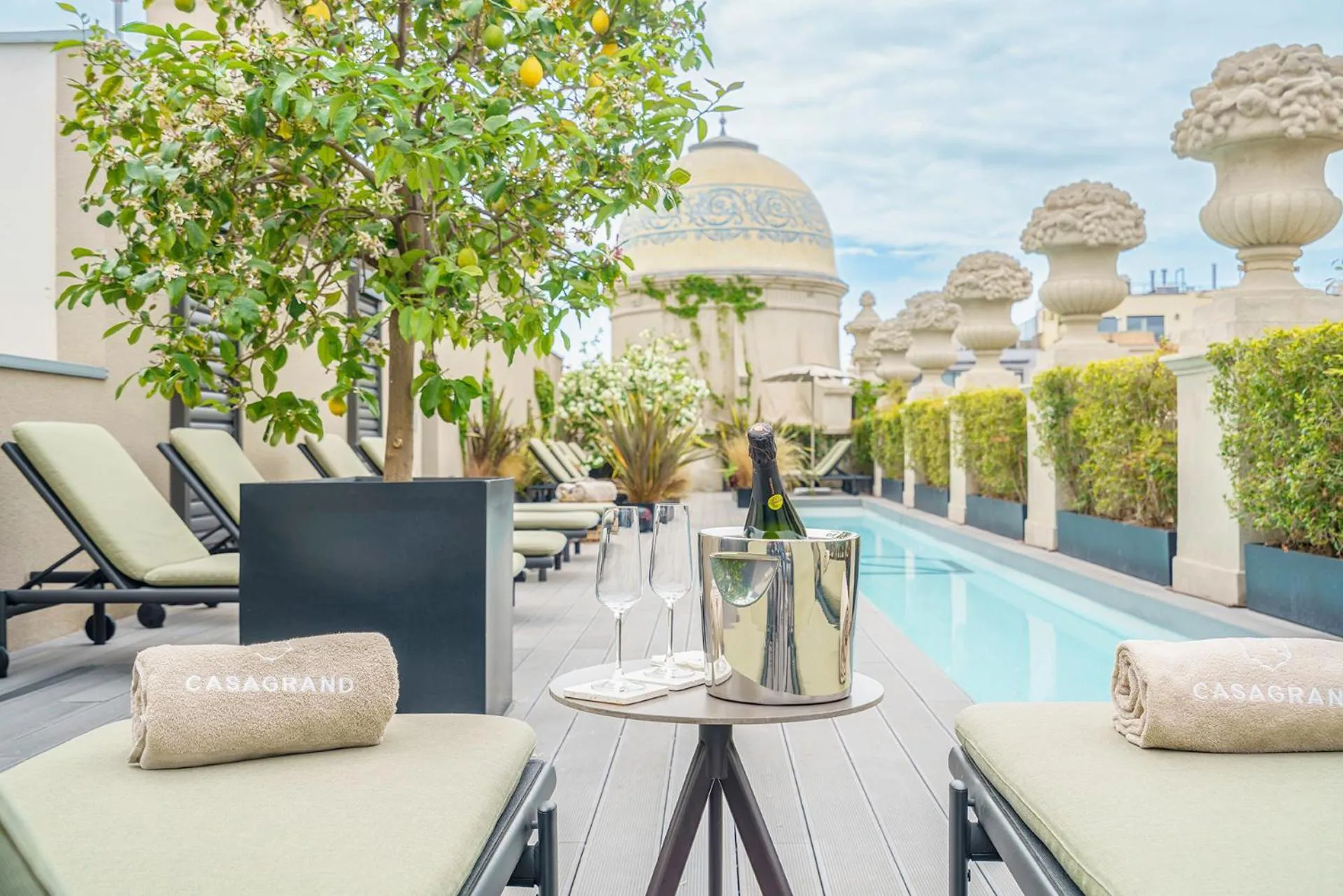 Balcony/Terrace in Casagrand Luxury Apartments Barcelona