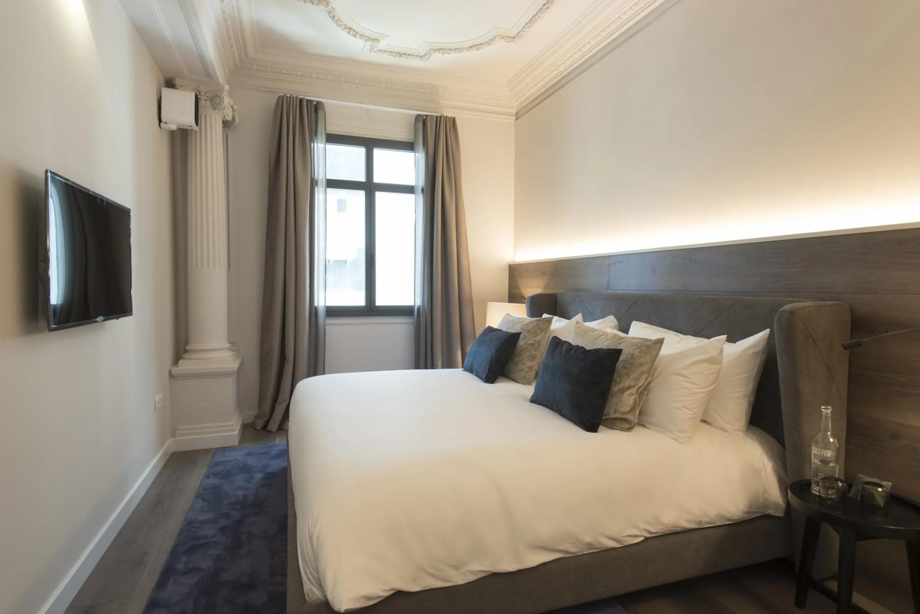Photo of the whole room, Bed in Casagrand Luxury Apartments Barcelona