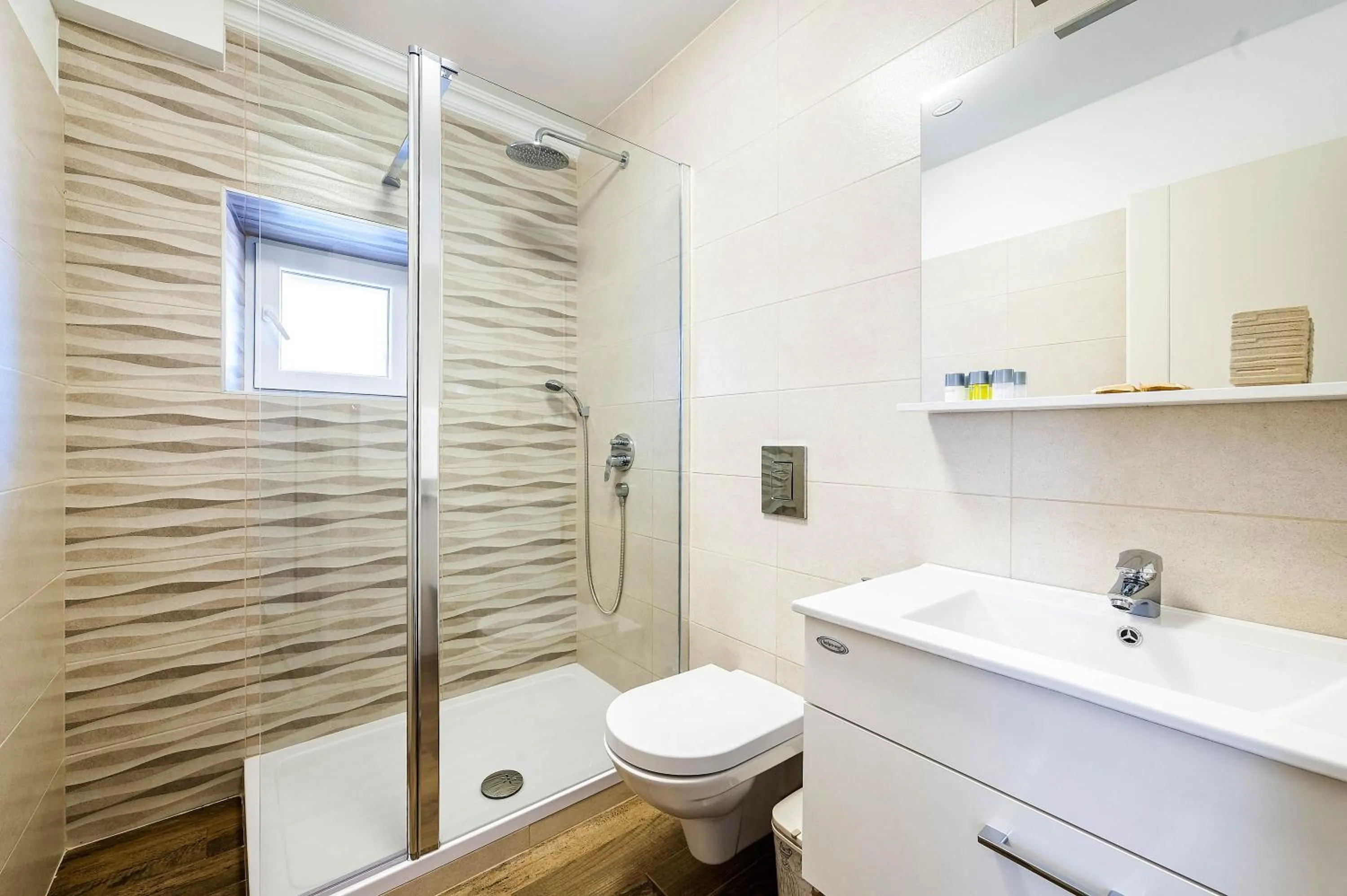 Toilet in Rialto luxury rooms and apartments