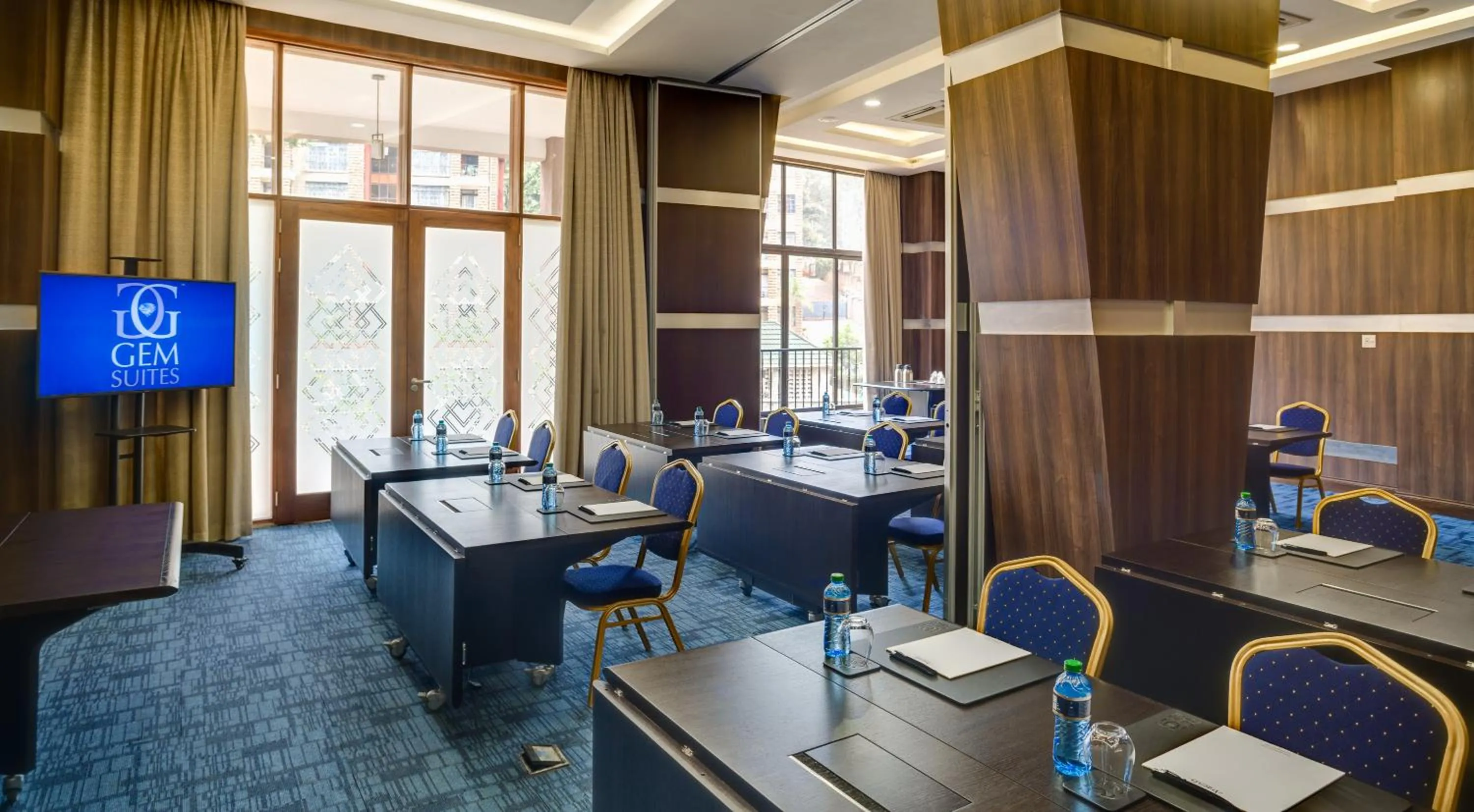 TV and multimedia in GemSuites Riverside Serviced Apartments and Hotel, Nairobi