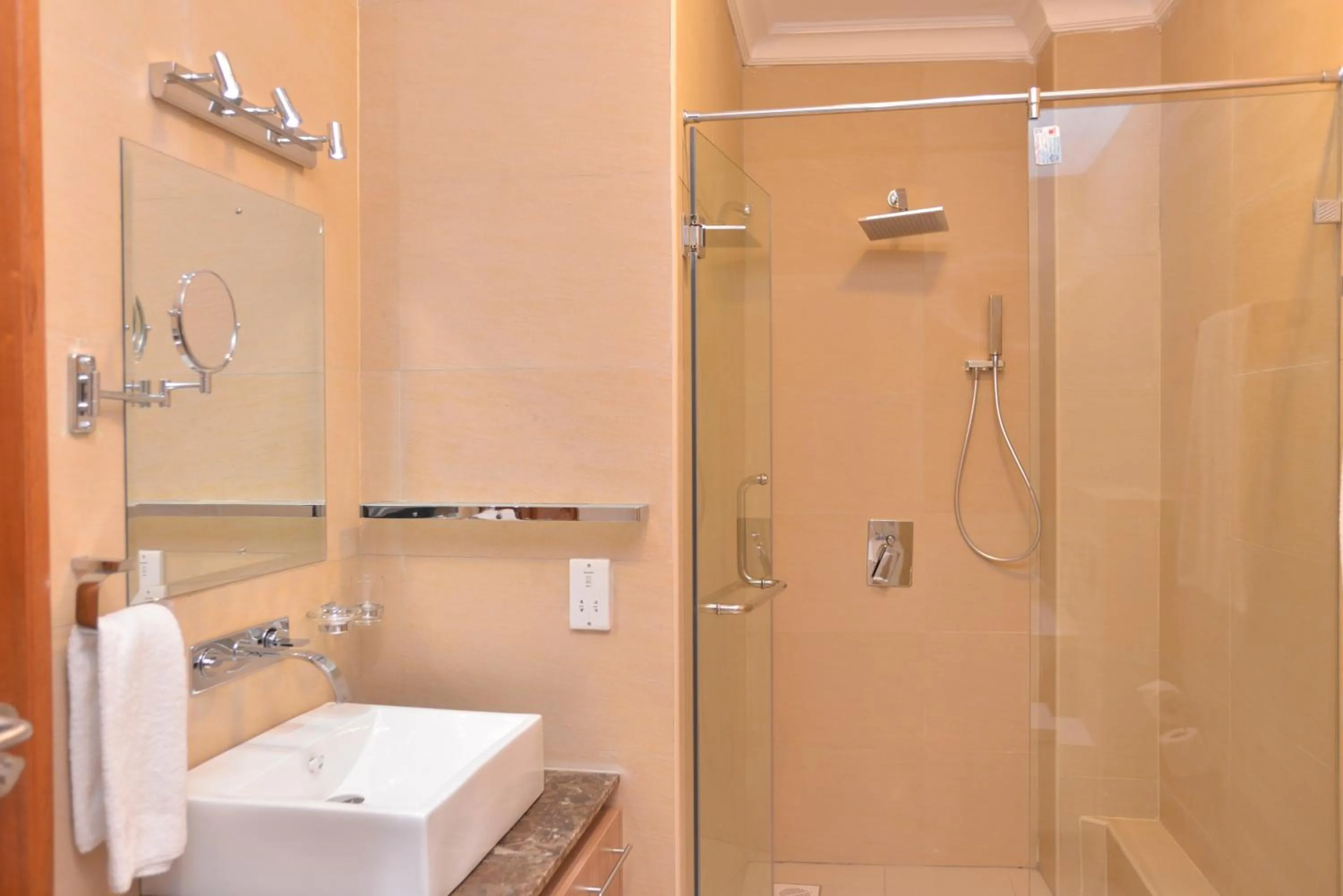 Shower in GemSuites Riverside Serviced Apartments and Hotel, Nairobi