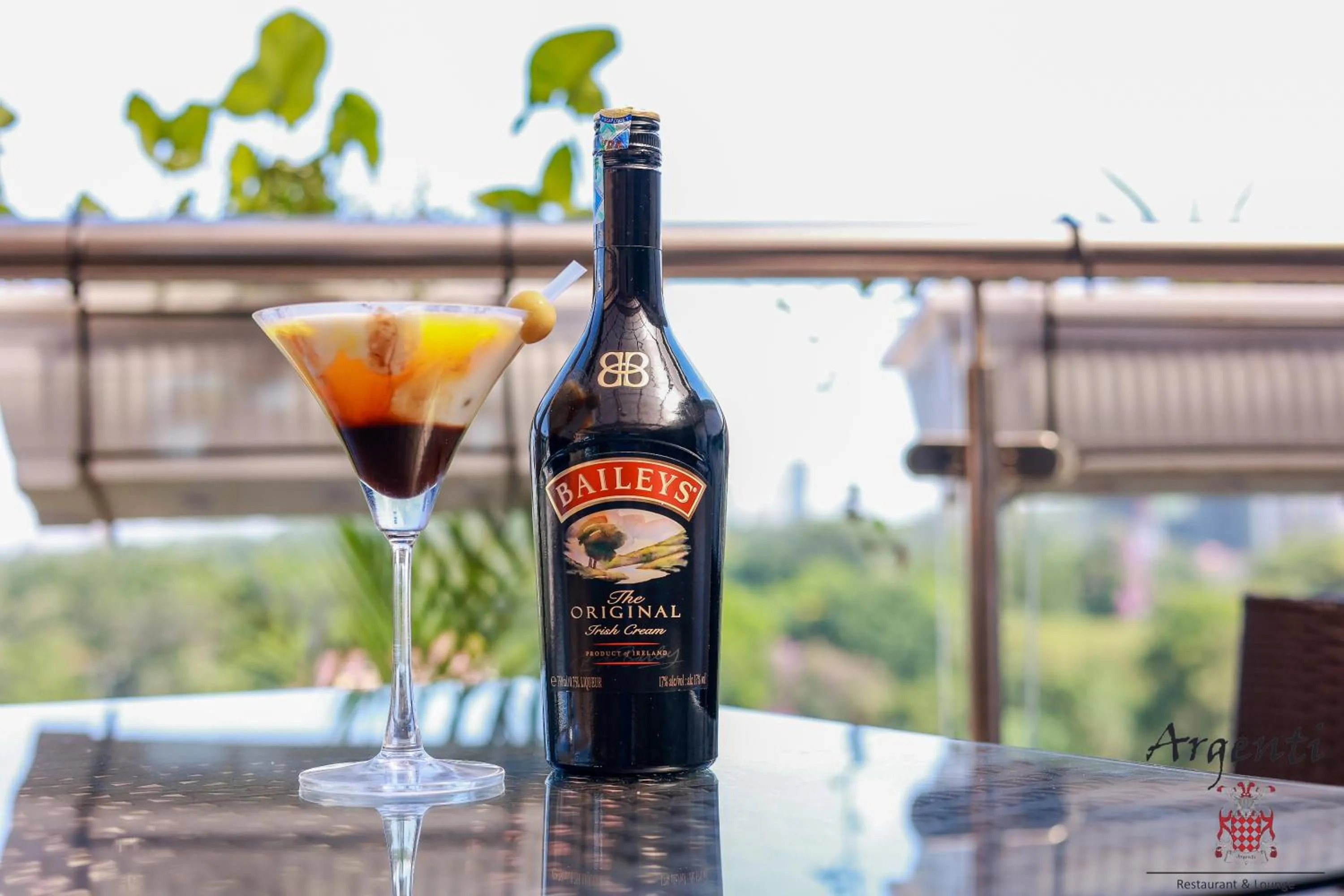 Lounge or bar in GemSuites Riverside Serviced Apartments and Hotel, Nairobi