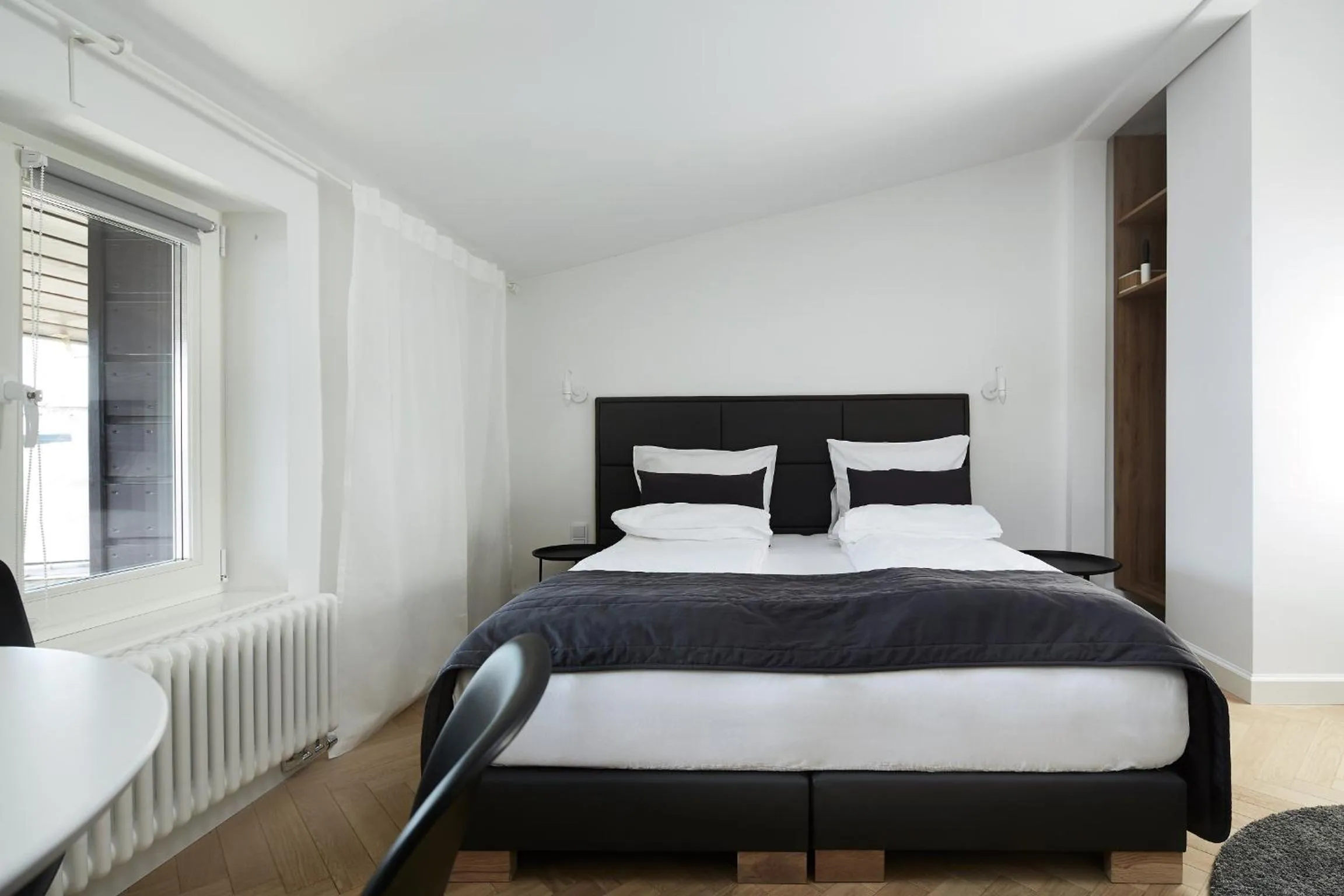 Bed in St Agnes Apartments Old Town