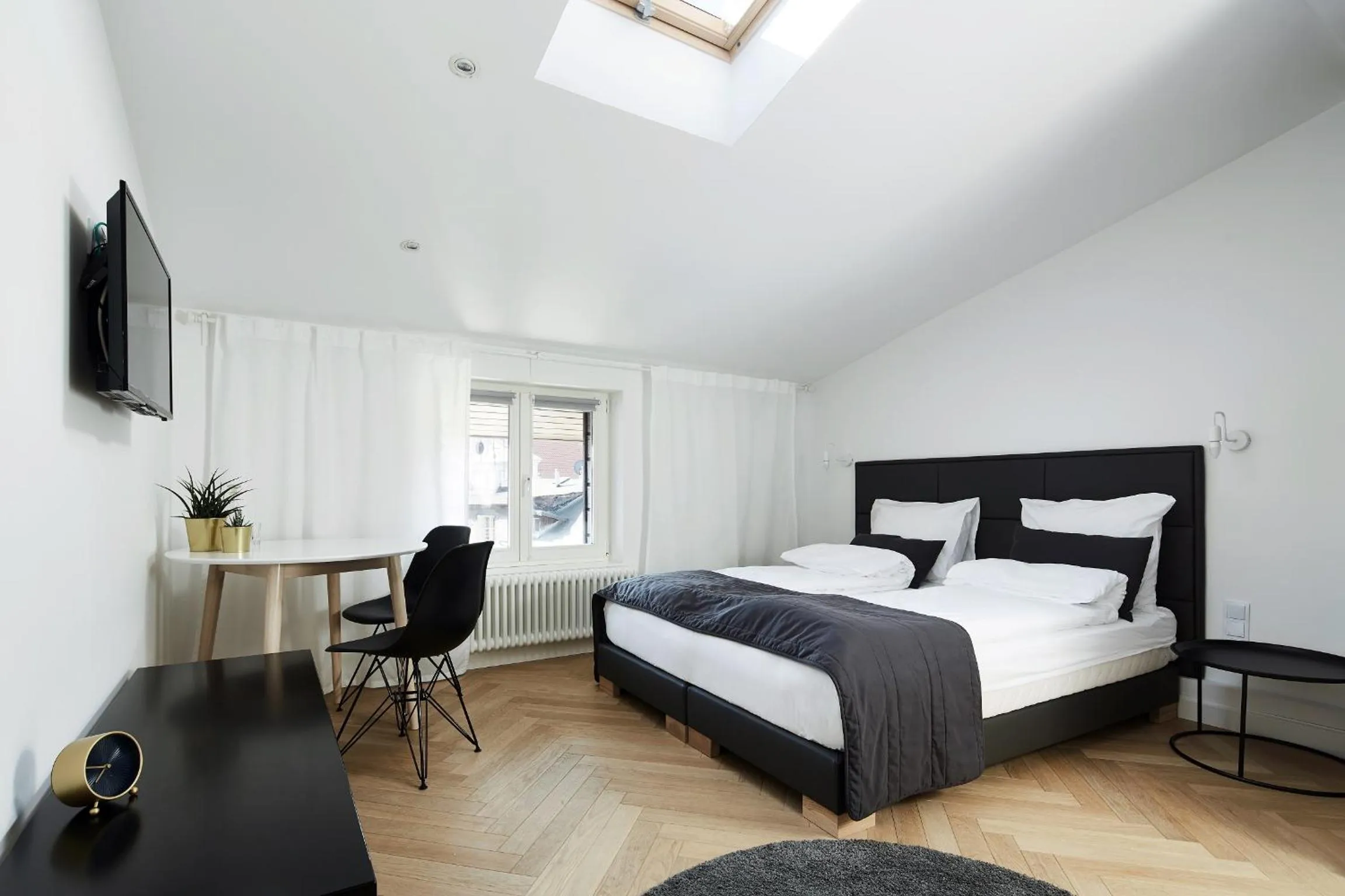 Bed in St Agnes Apartments Old Town