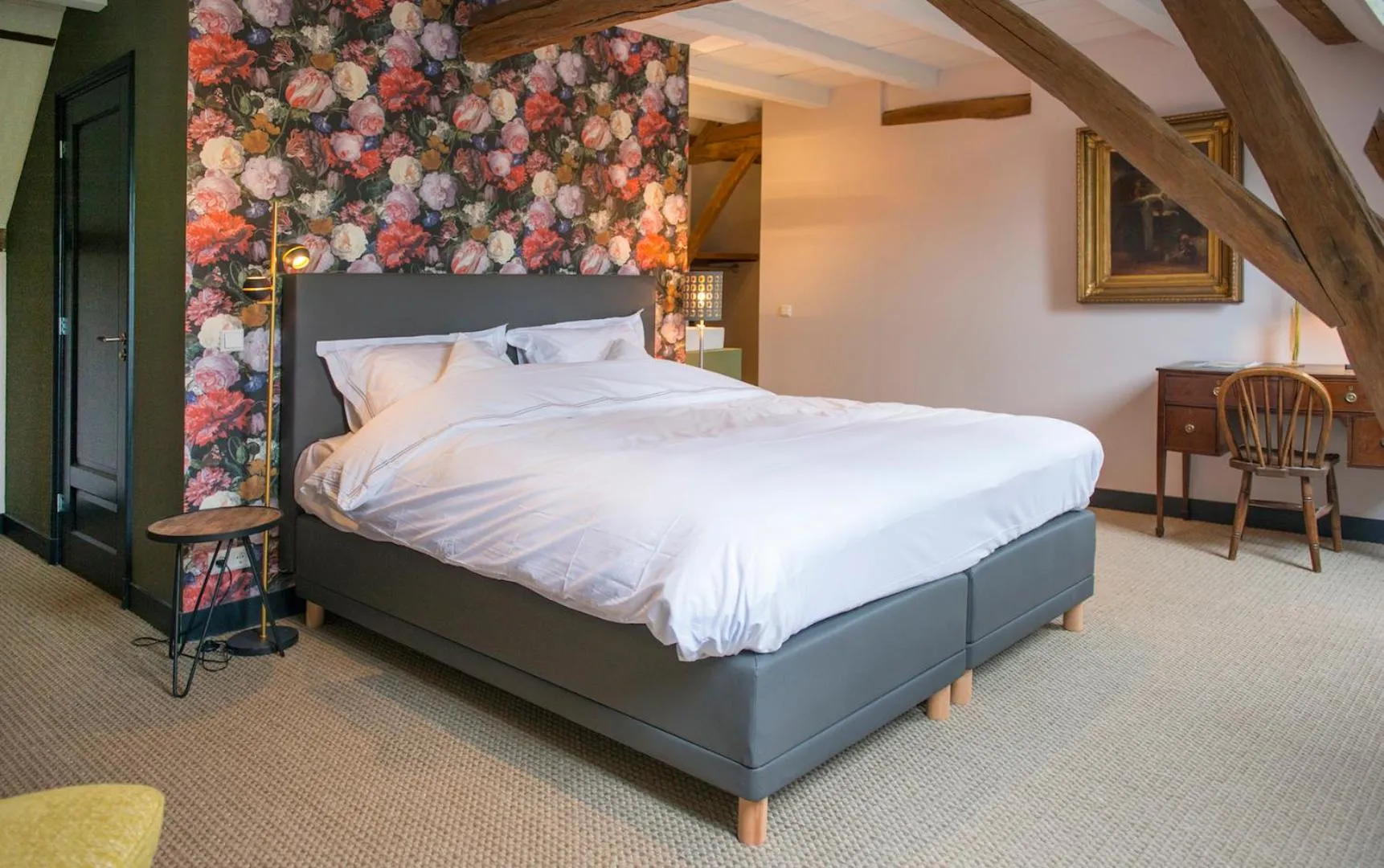 Bed in De Heeren van Tuil