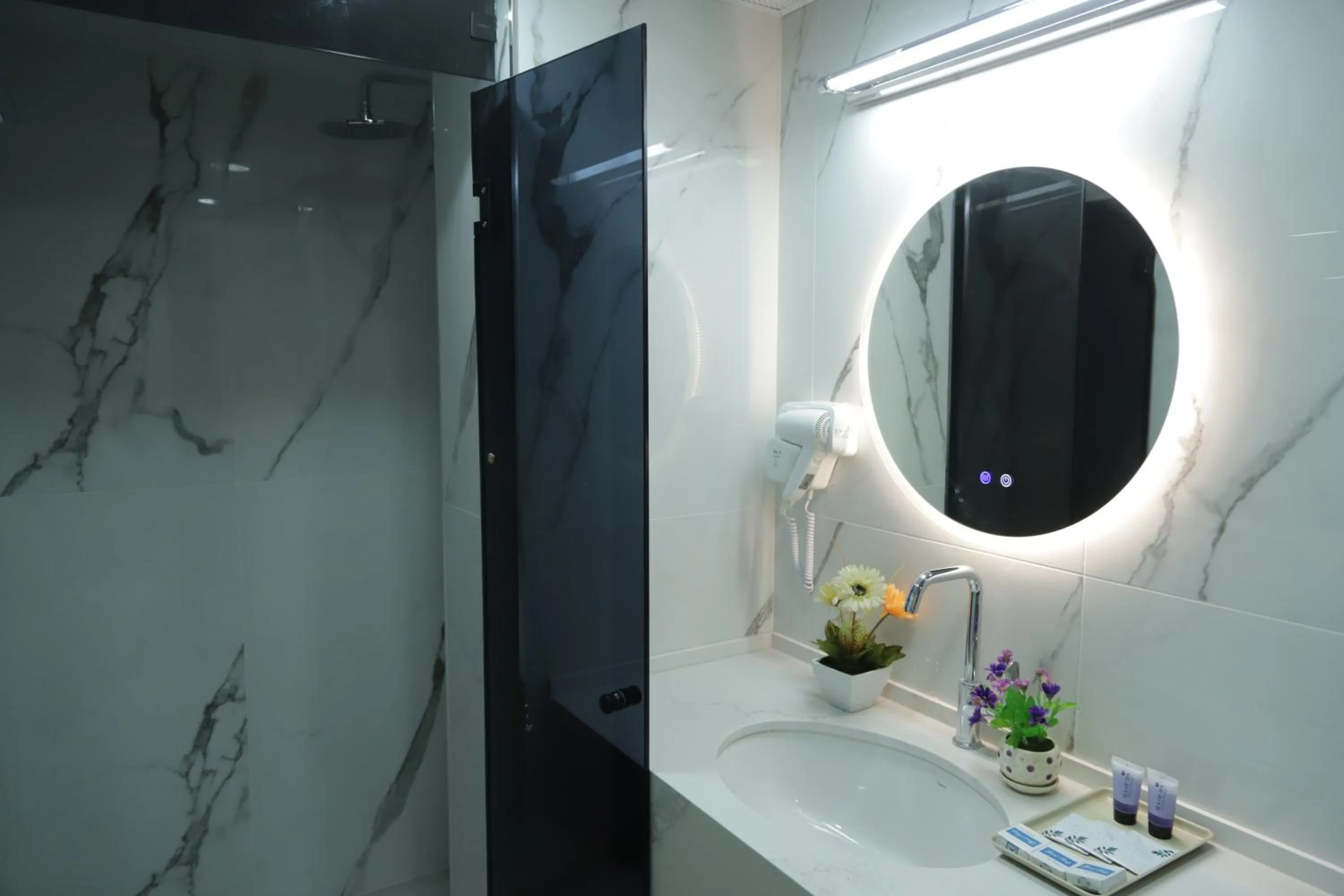 Shower in Mount of Olives Hotel