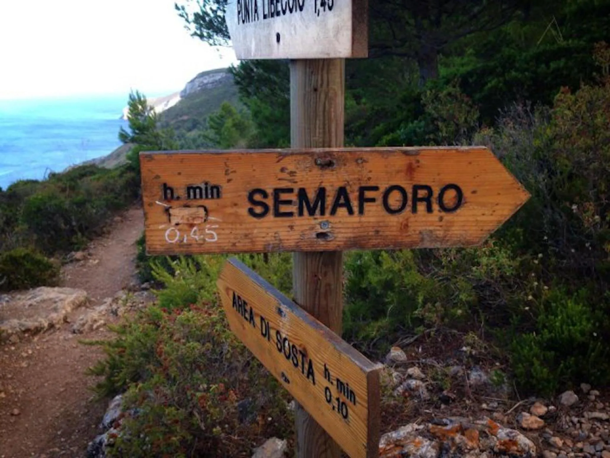 Hiking in WeLive Marettimo - luxury loft
