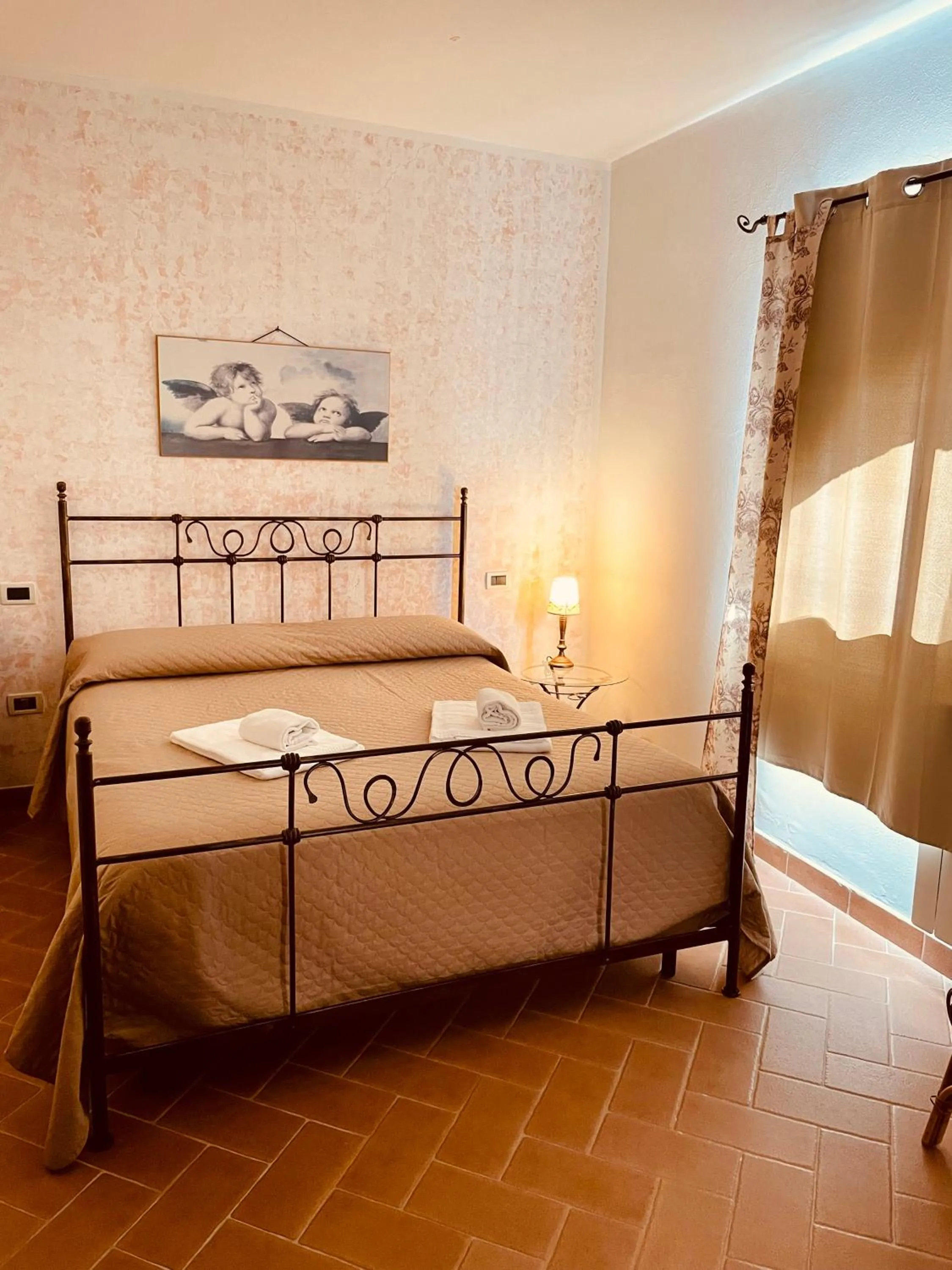 Casetta Luna e Sole Giardino privato e vista Toscana