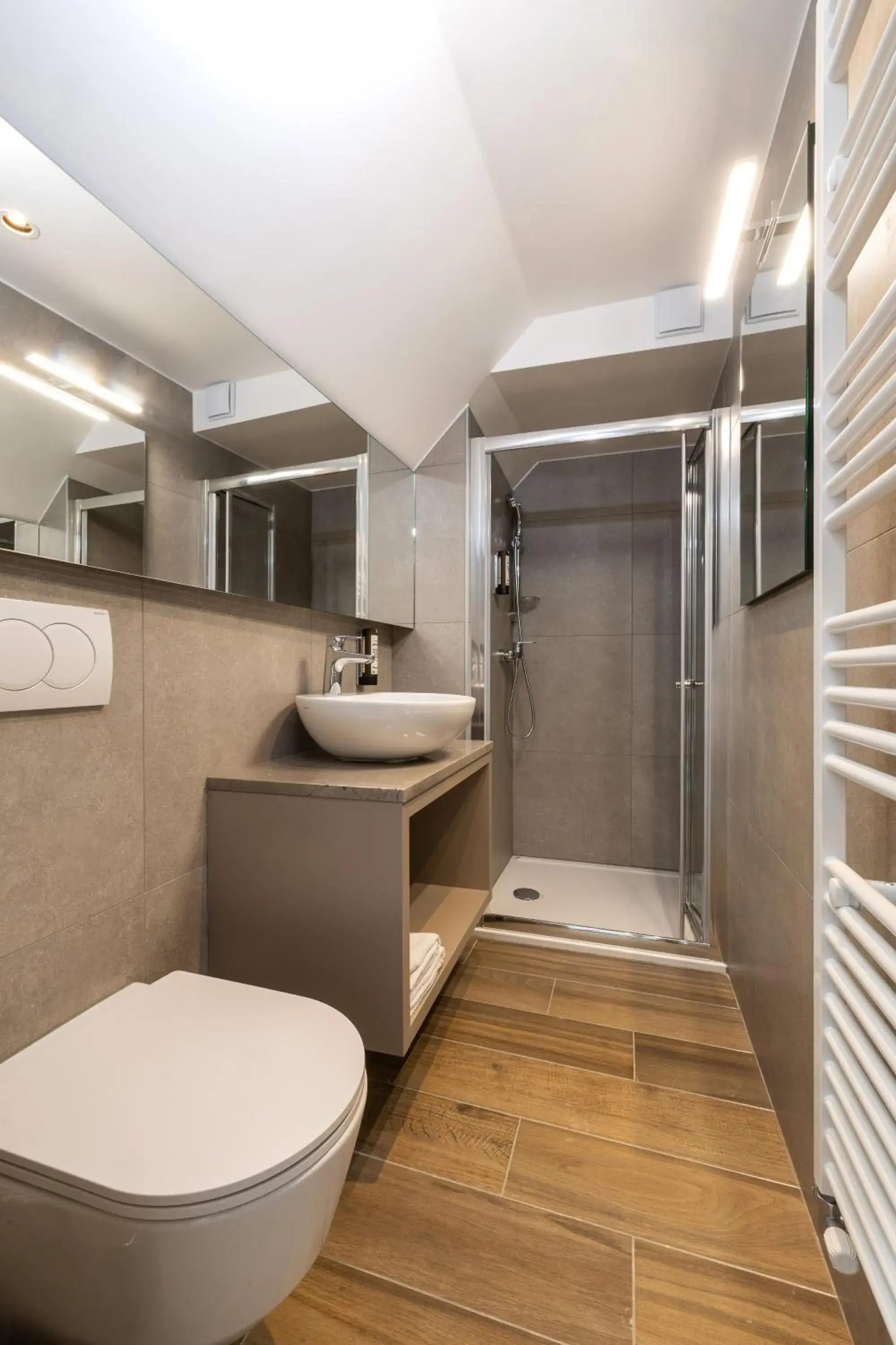 Economy Twin Room - single occupancy in Hotel Center Novo Mesto Economy Twin Room - single occupancy in Hotel Center Novo Mesto