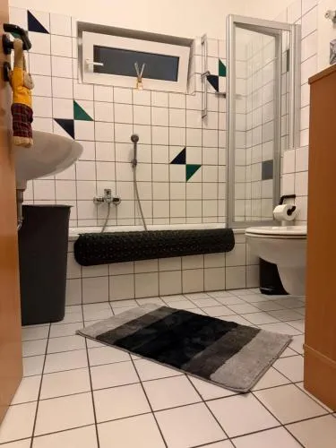 Ferienwohnung Happiness Schlafzimmer 2026 renoviert mit neuem Boxspringbett