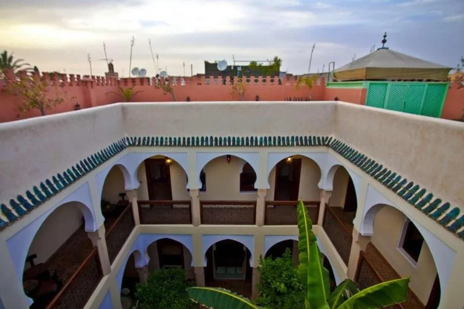 Riad Tidar by Phoenix
