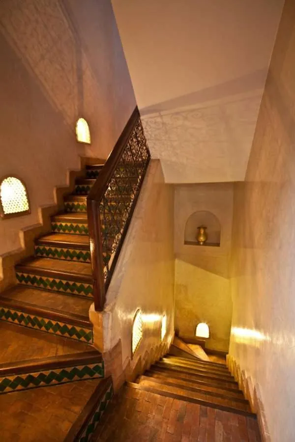 Riad Tidar by Phoenix