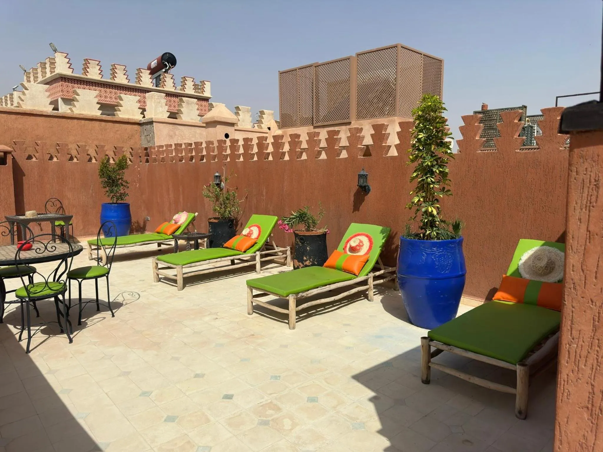 Riad Tidar by Phoenix