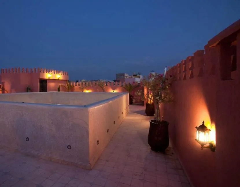 Riad Tidar by Phoenix