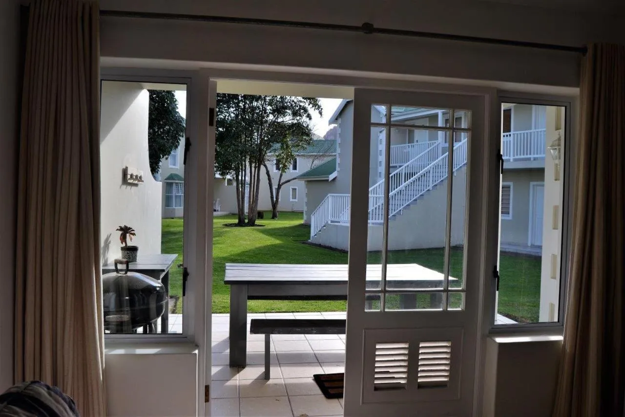 31 Riverclub Villas