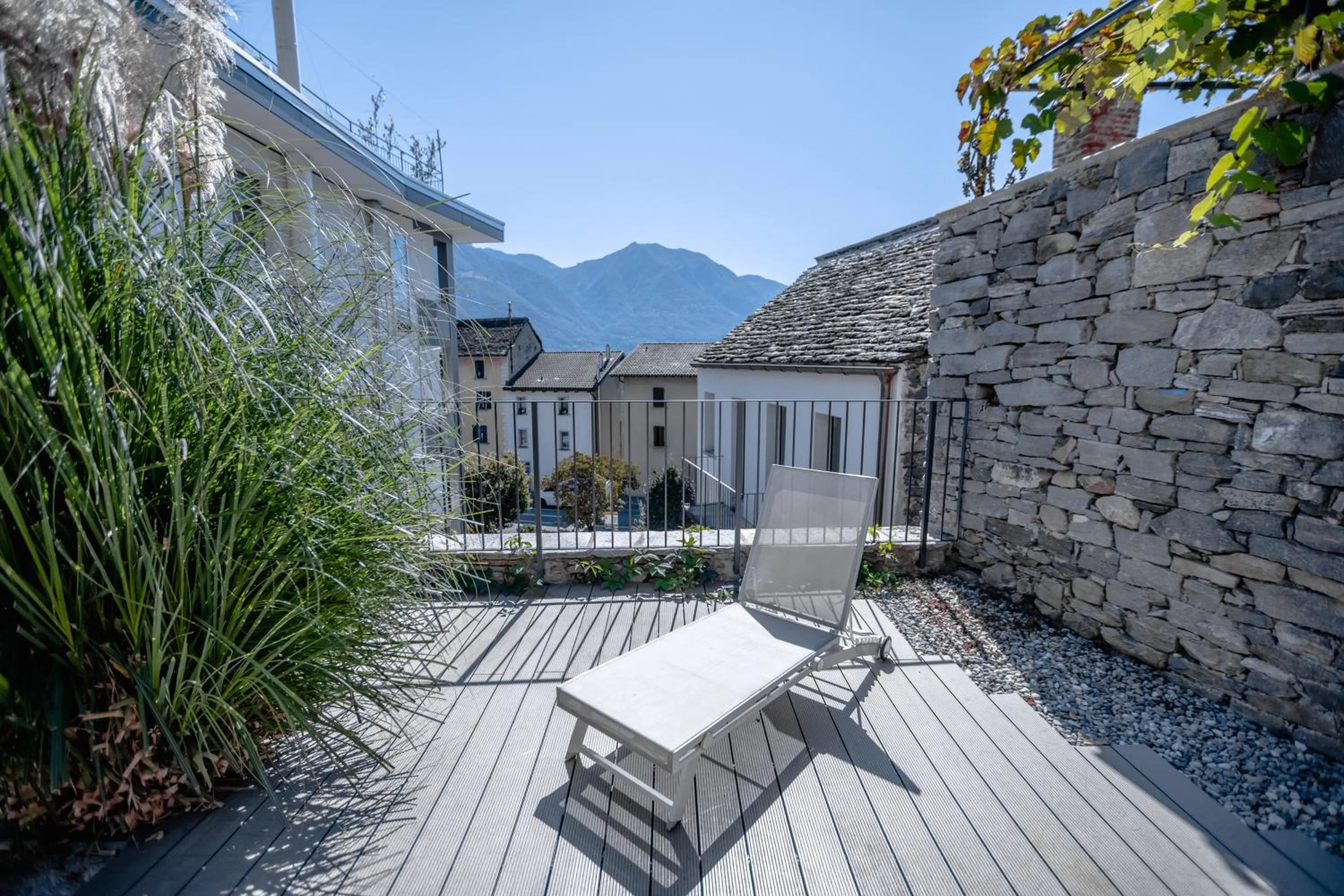 Property building in Albergo Porta Verzasca