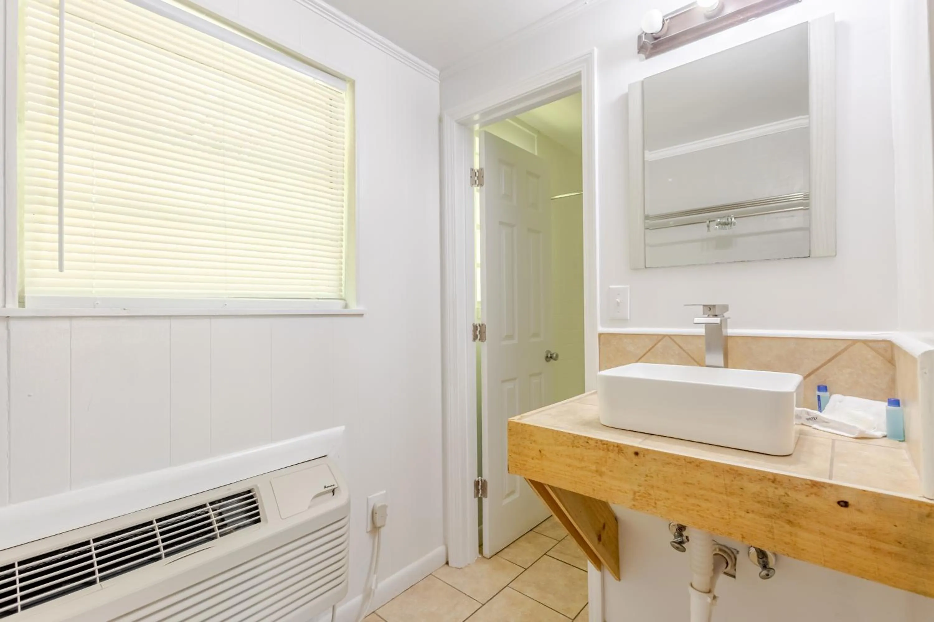 Qualla Cabins and Motel Cherokee near Casino