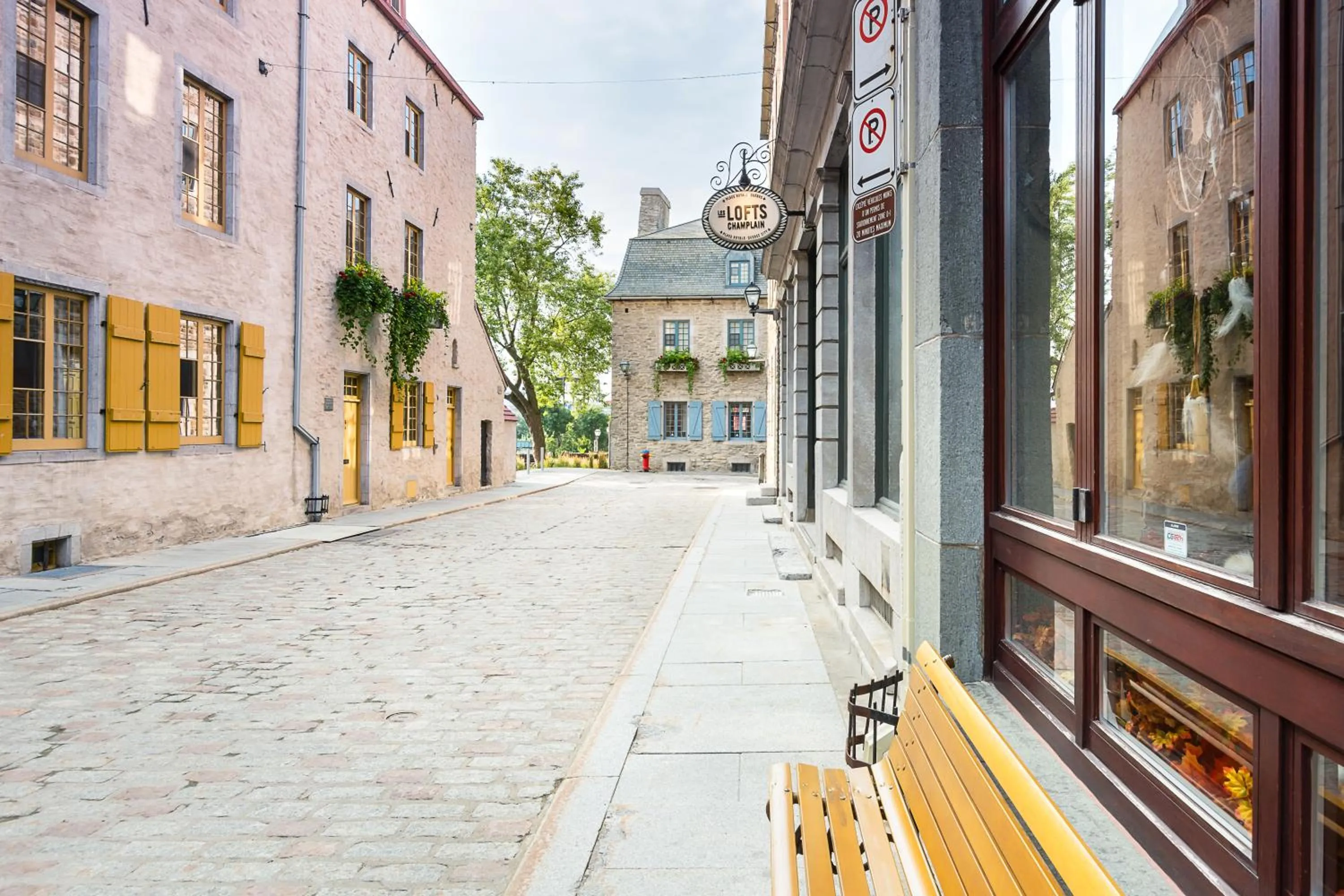 Property building in Les Lofts Champlain - Par Les Lofts Vieux-Québec