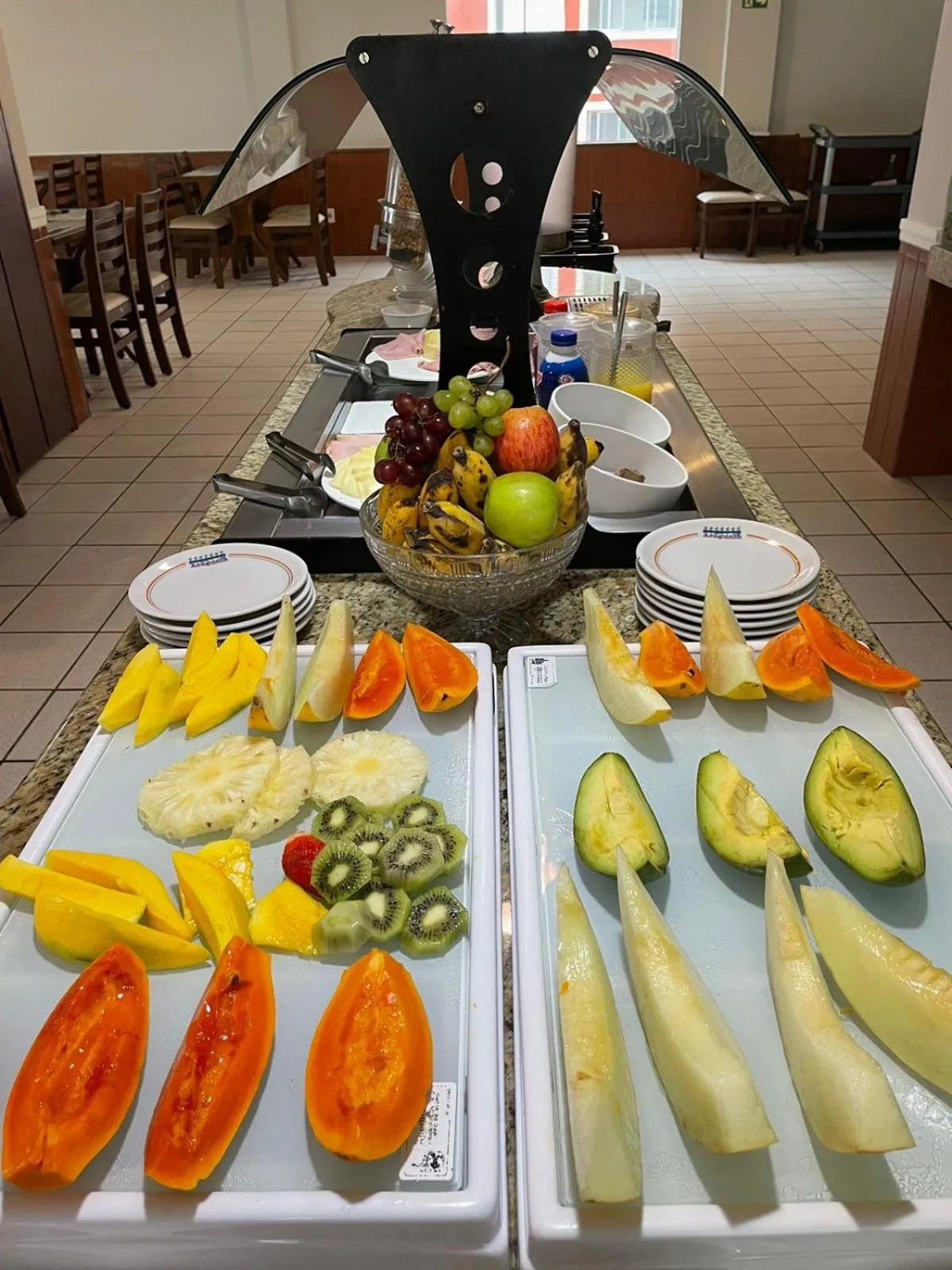 Buffet breakfast in Hotel Araguaia