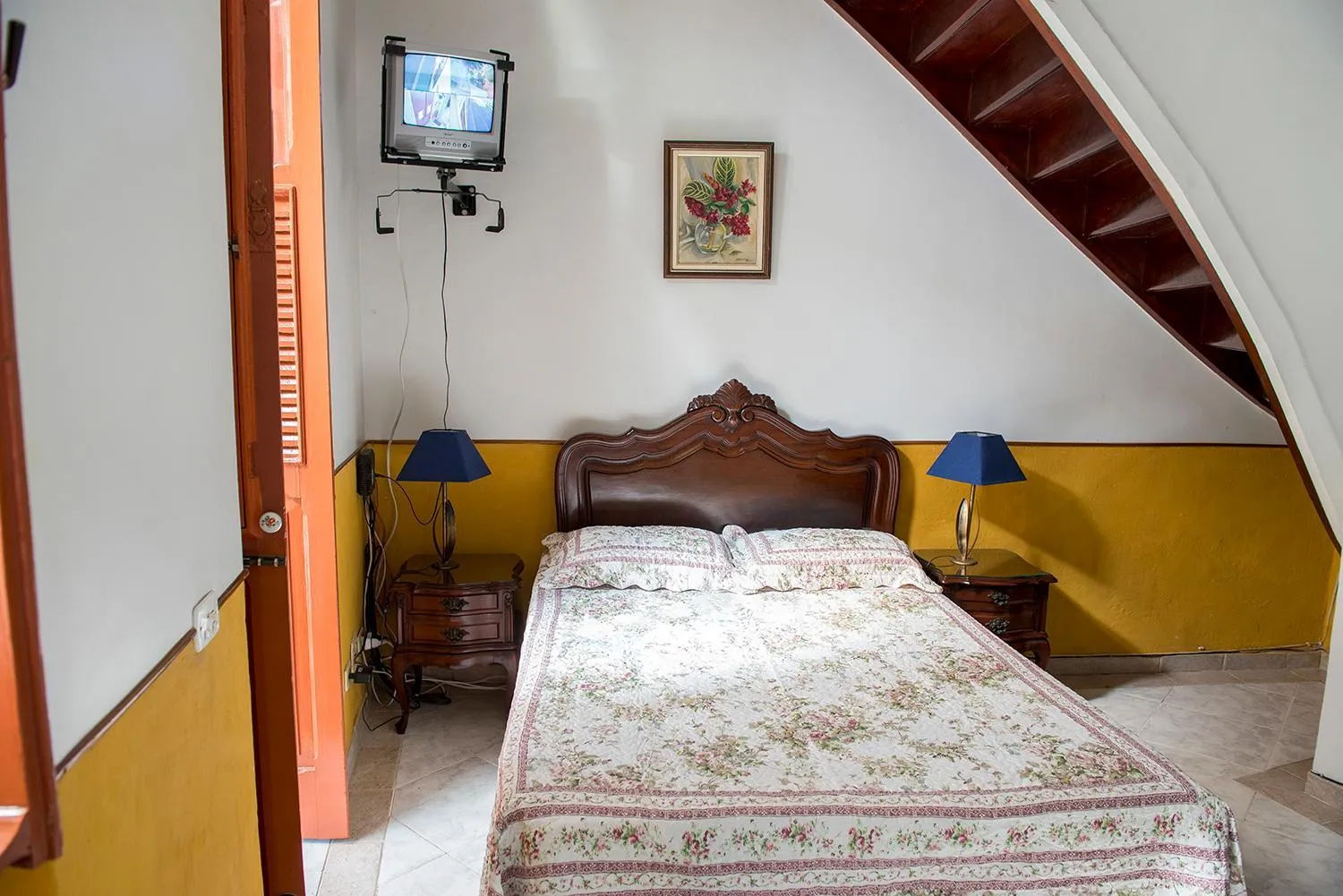 Photo of the whole room, Bed in Rio Antigo