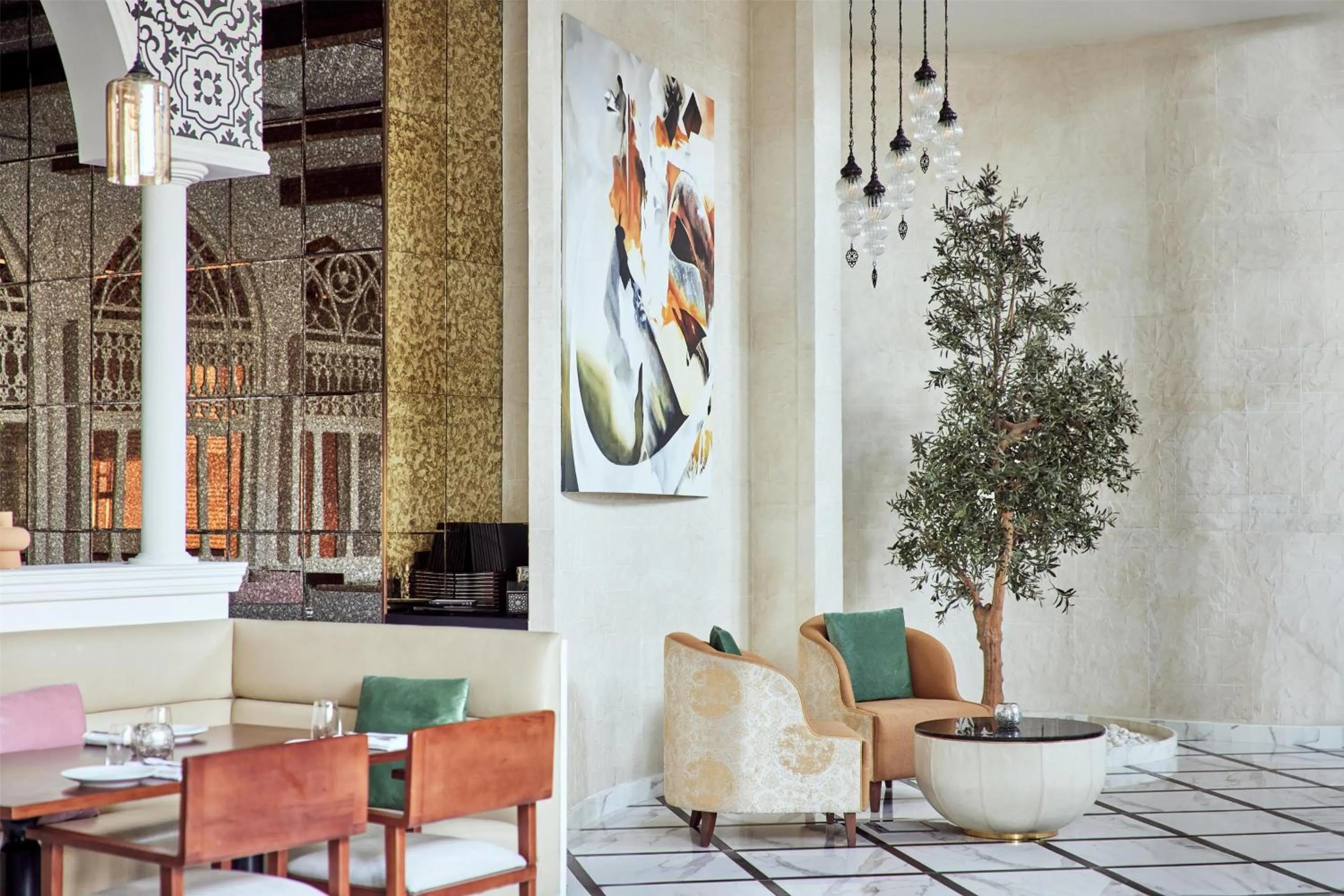 Restaurant/places to eat in Atlantis, The Palm