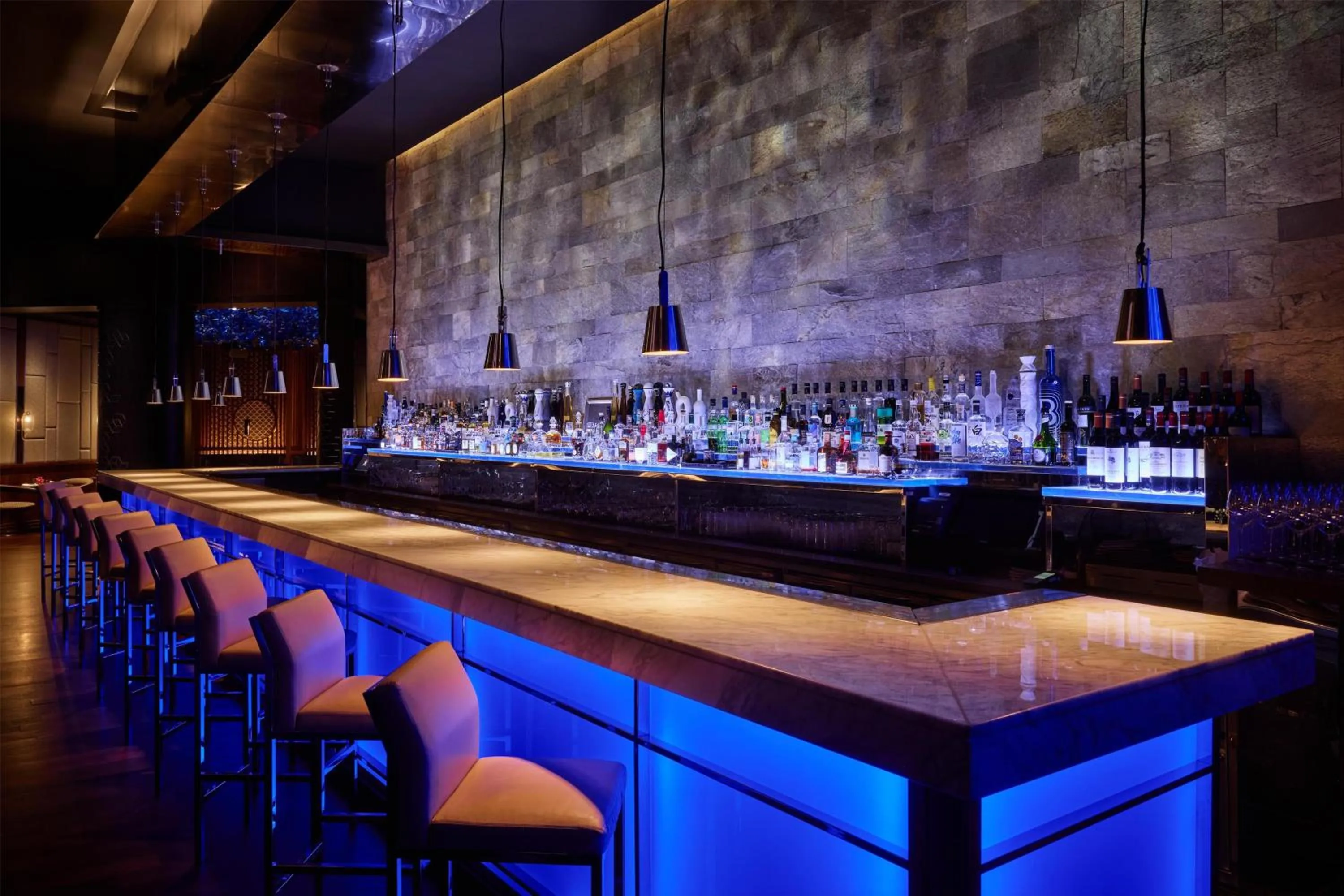 Restaurant/places to eat in Atlantis, The Palm