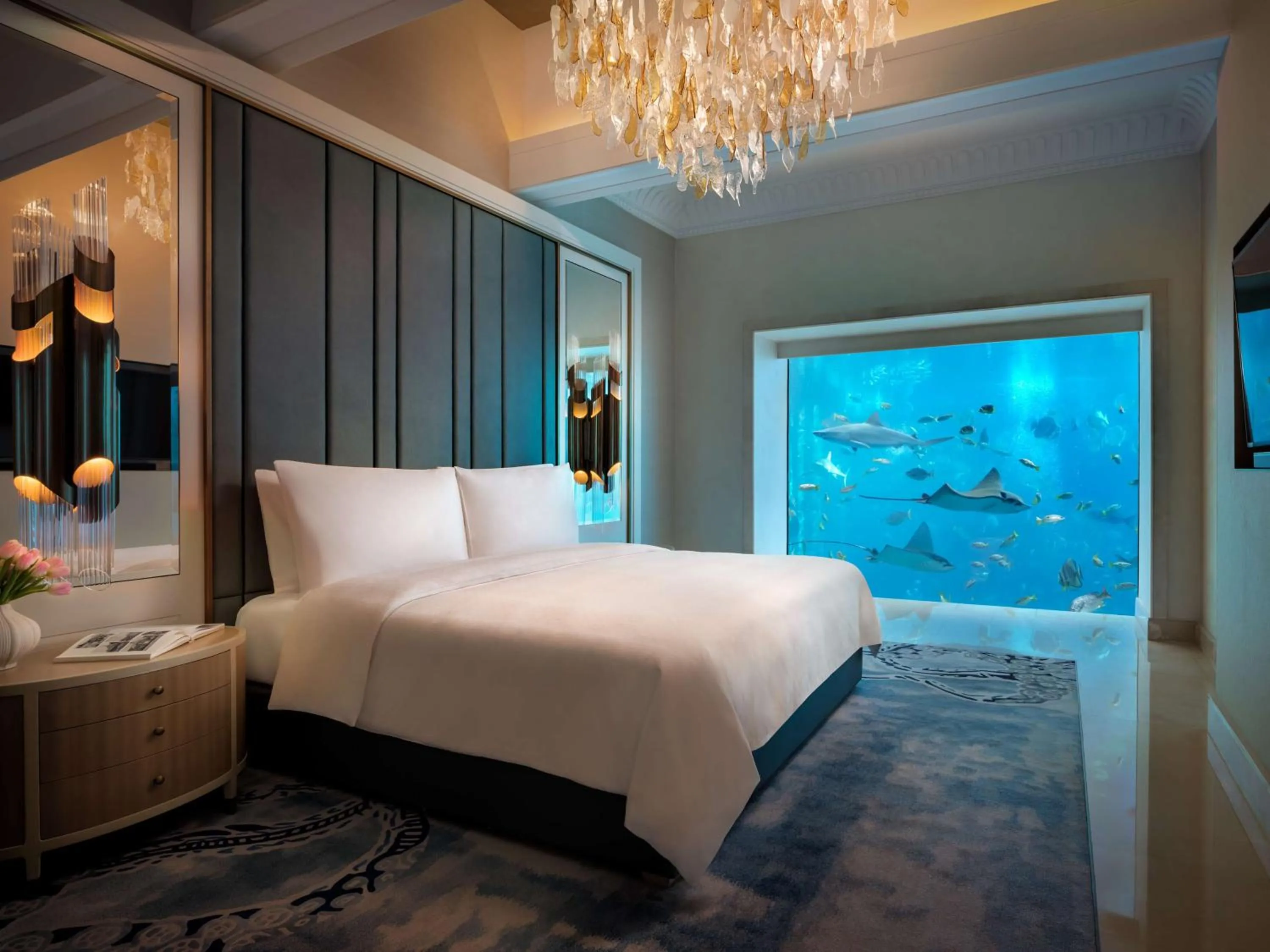 Photo of the whole room, Bed in Atlantis, The Palm
