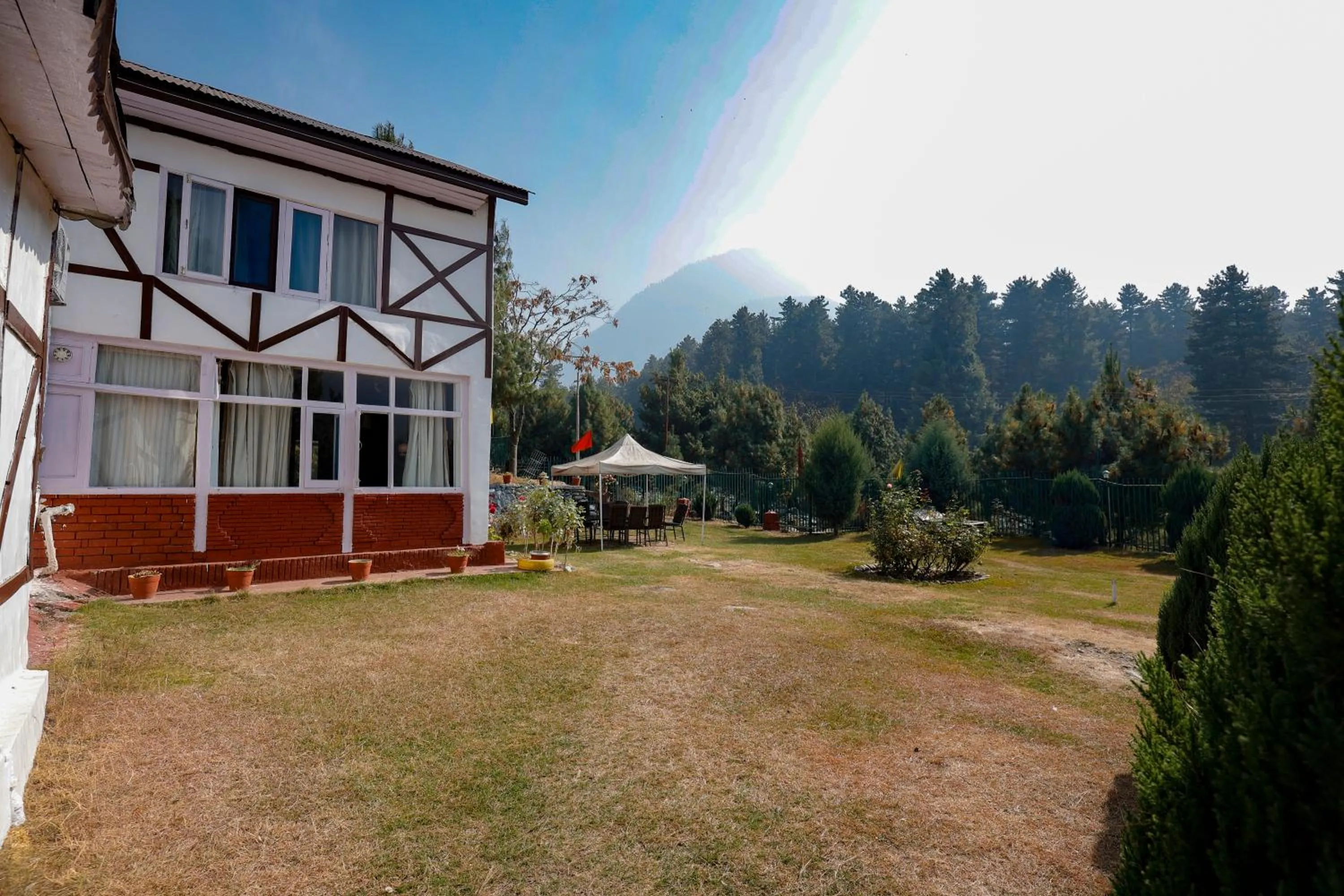 Walisons Peace Resort