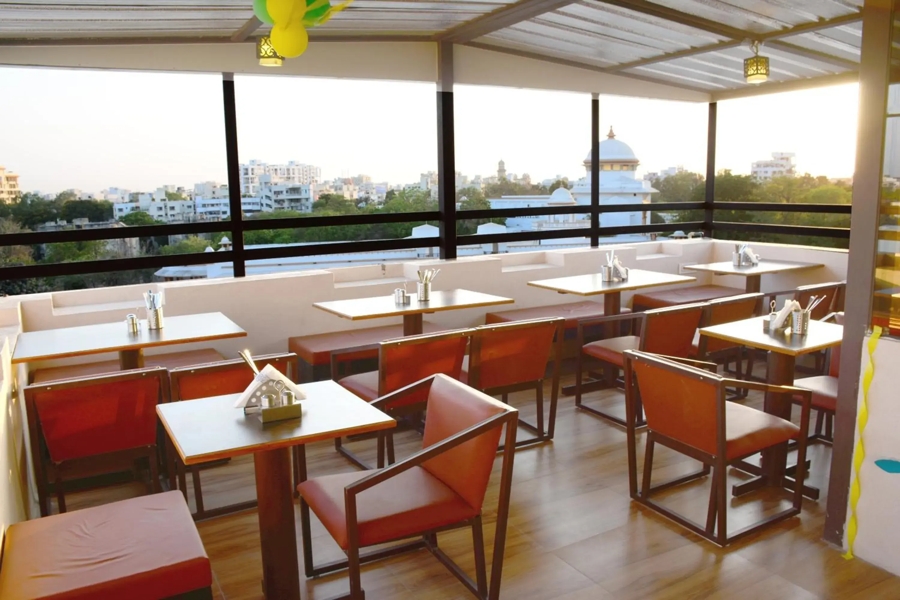 Restaurant/places to eat in Lime Tree Hotel Restaurant/places to eat in Lime Tree Hotel